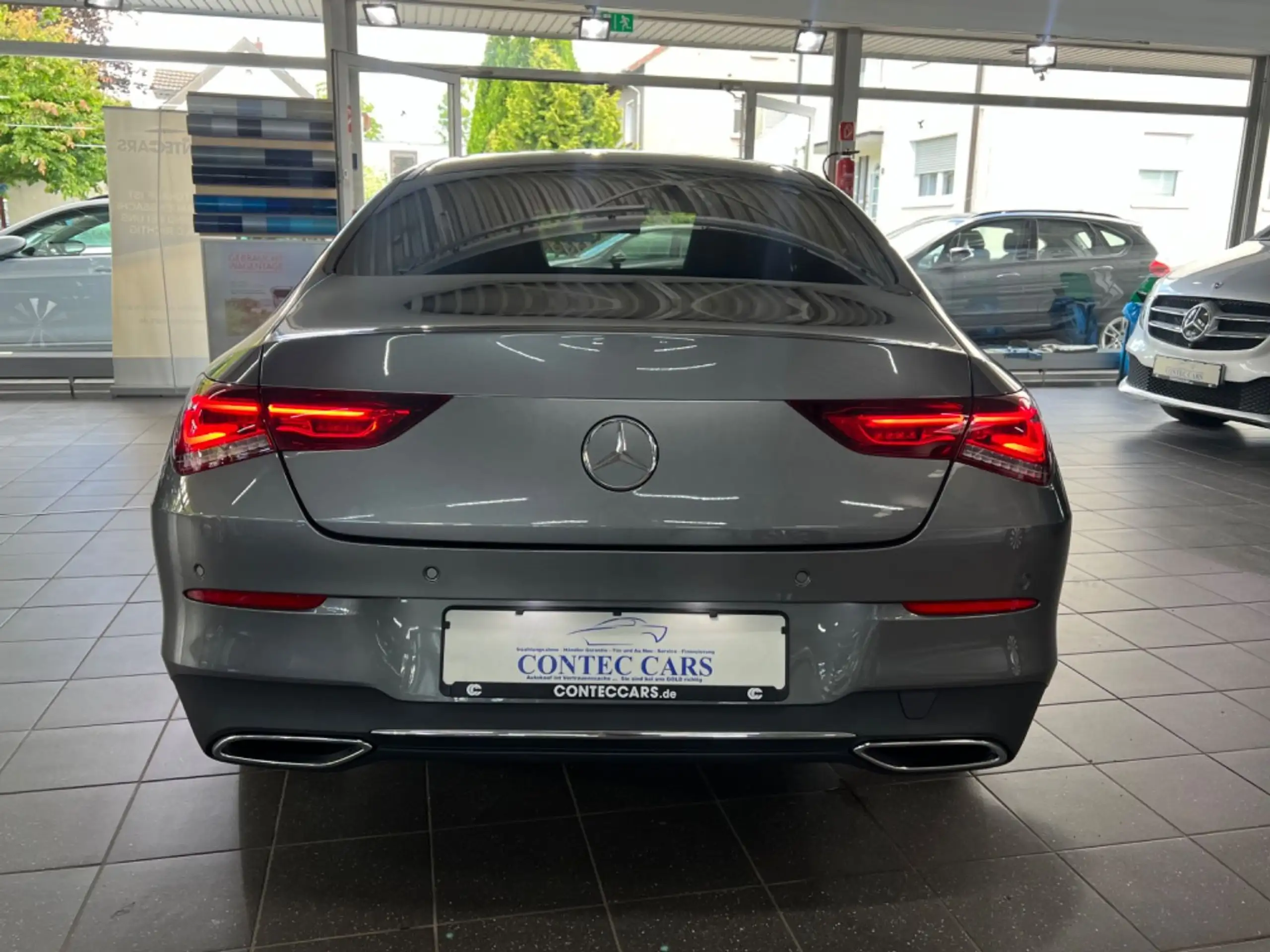 Mercedes-Benz - CLA 180