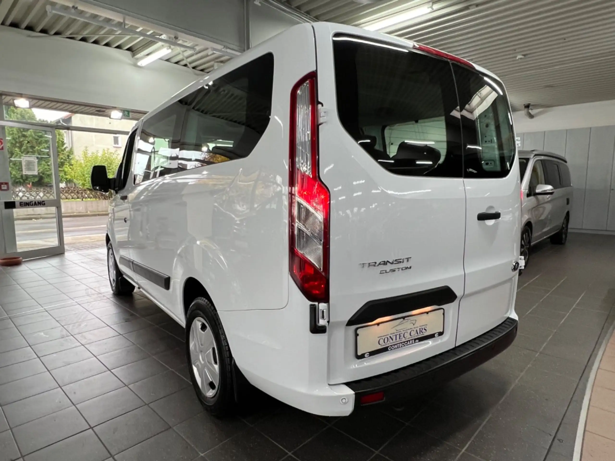 Ford - Transit Custom