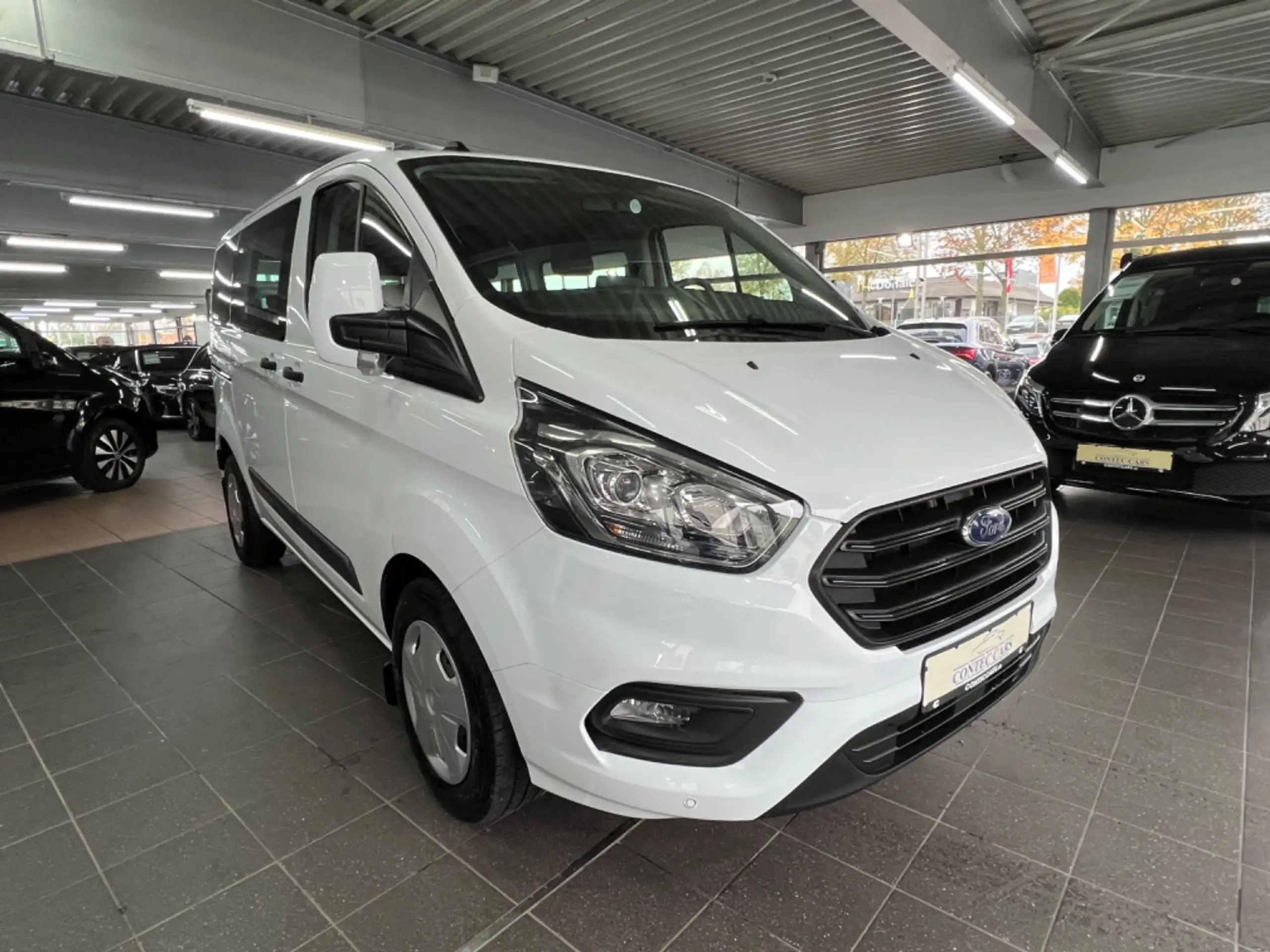 Ford - Transit Custom