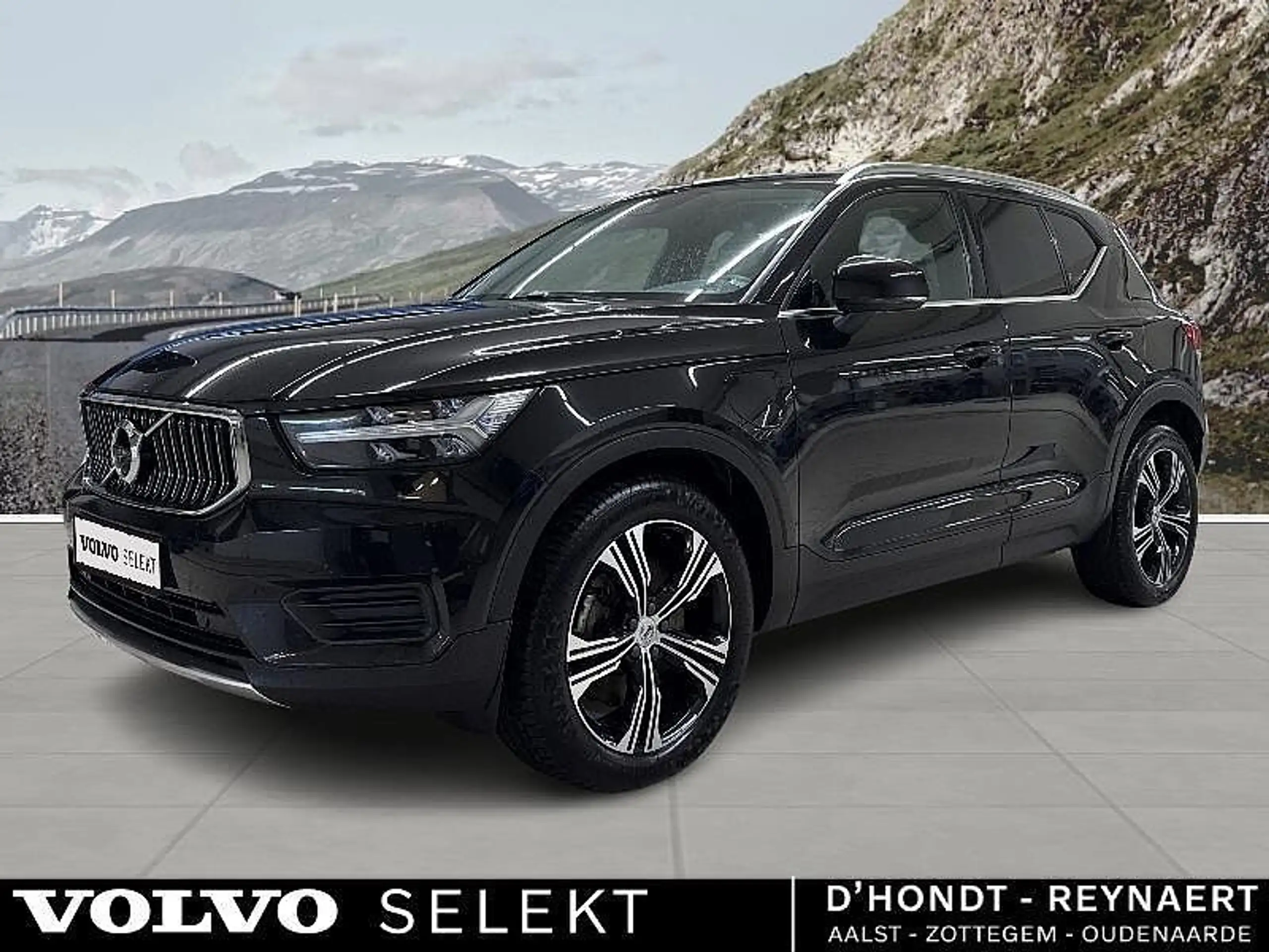 Volvo - XC40