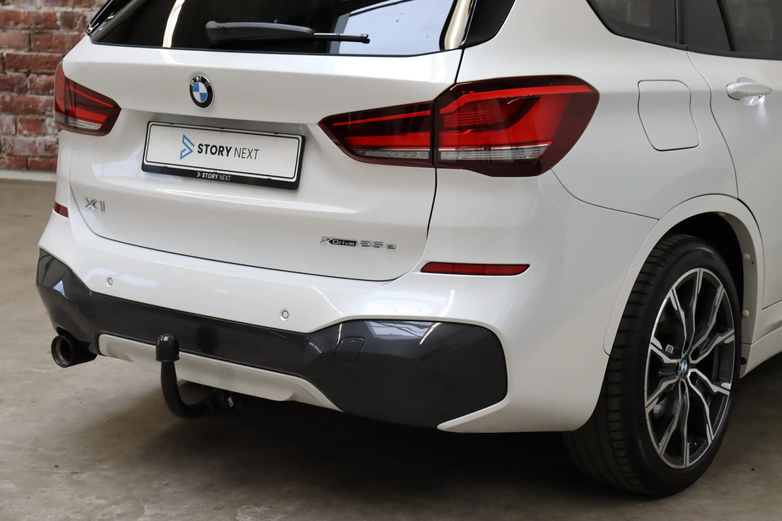 BMW - X1