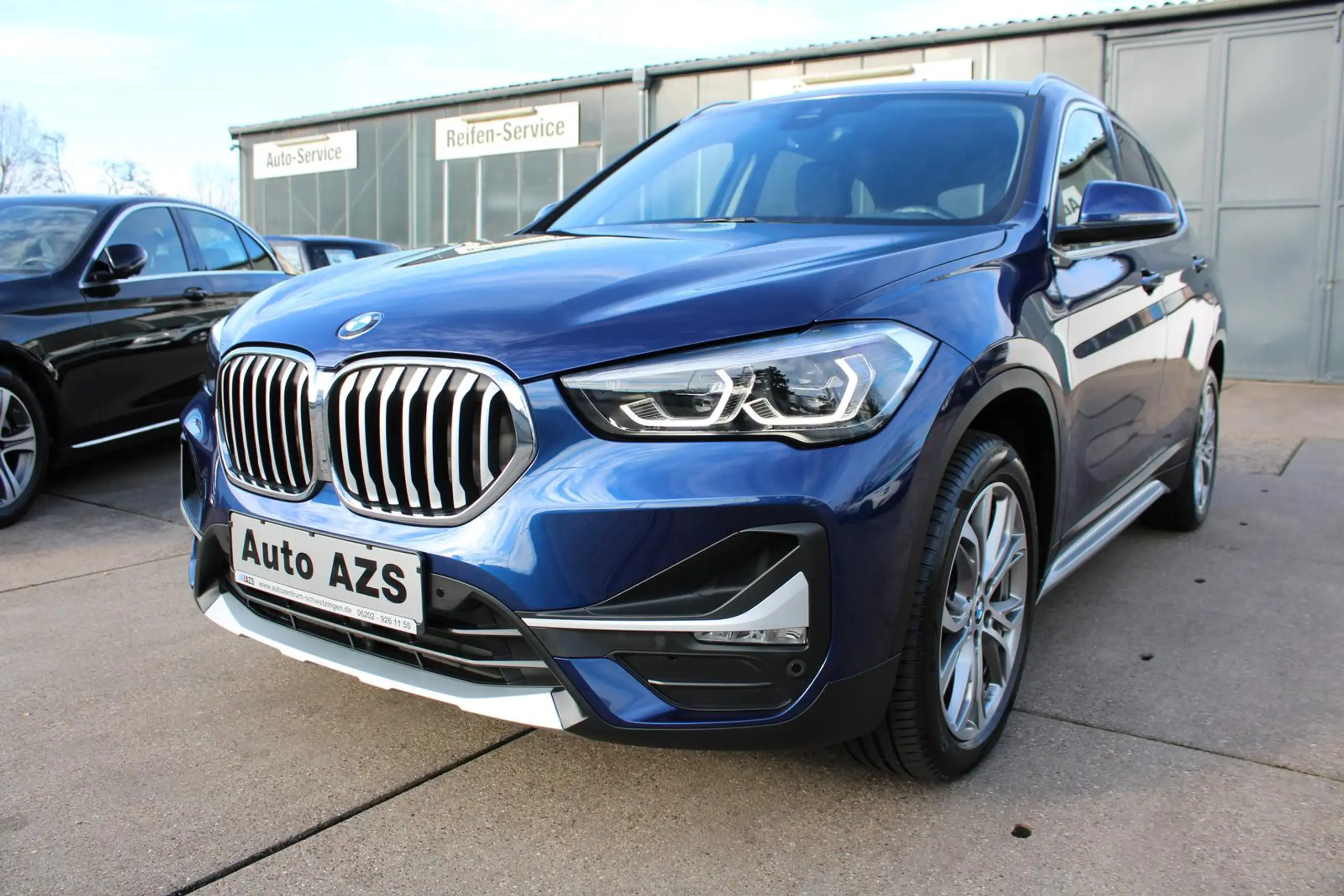 BMW - X1