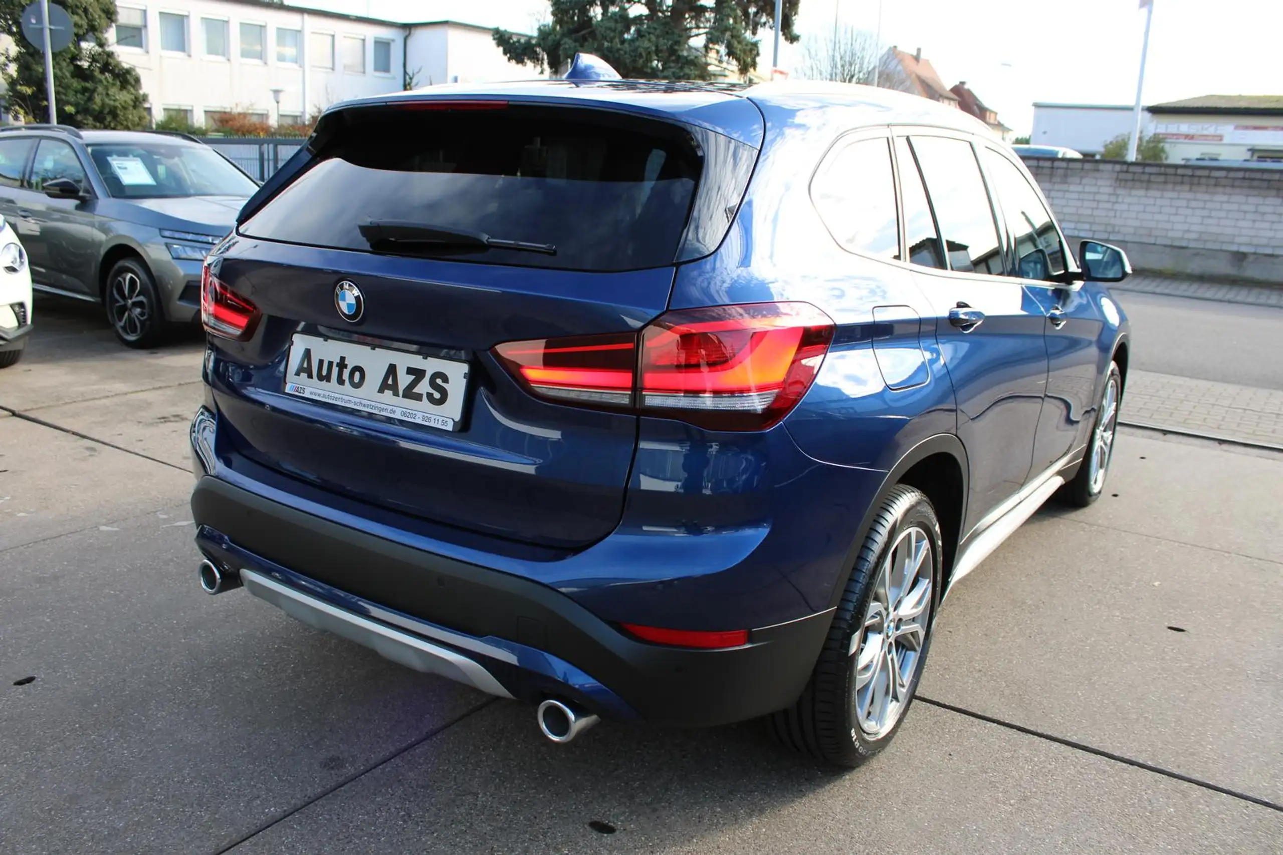 BMW - X1