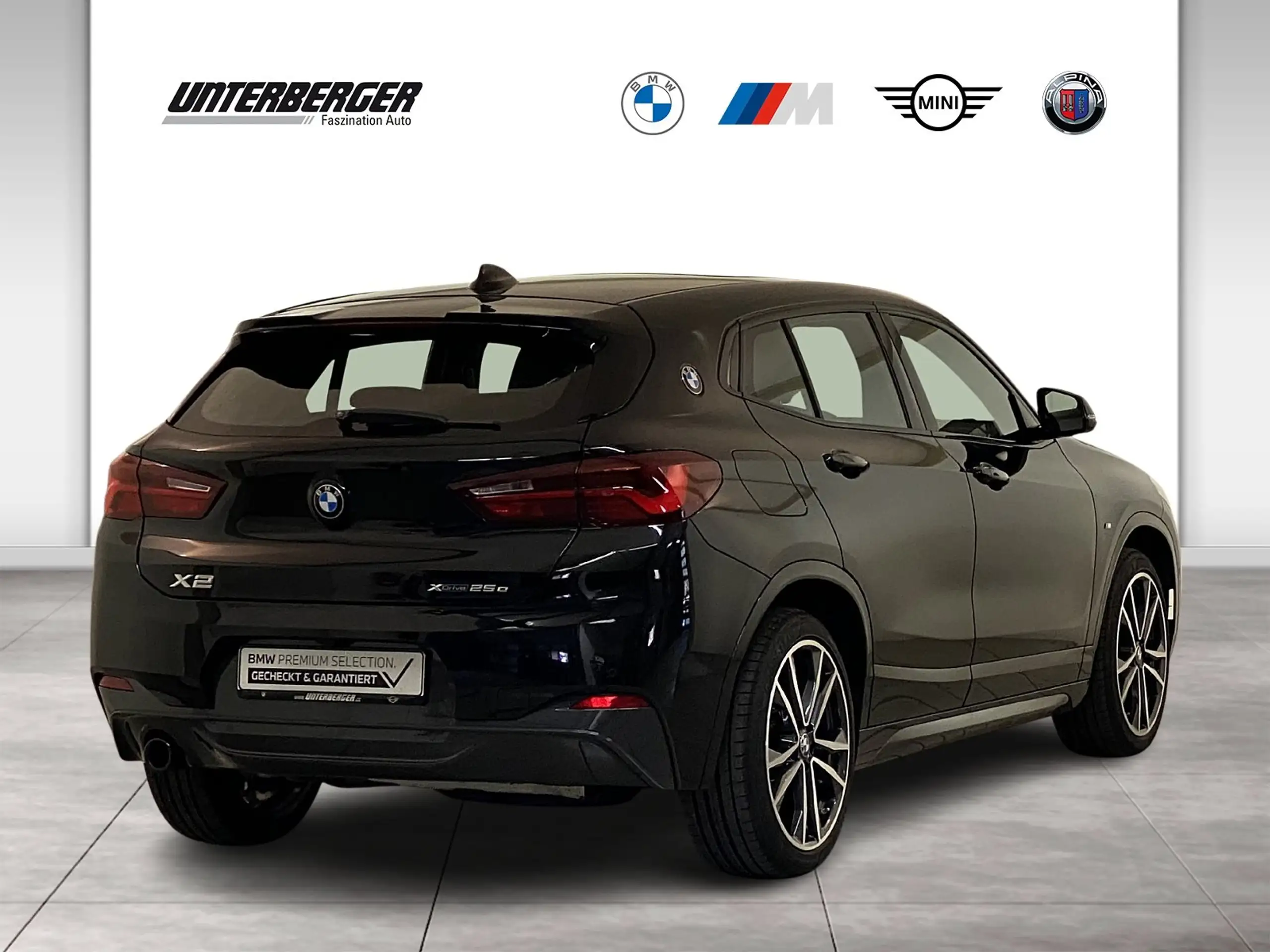 BMW - X2