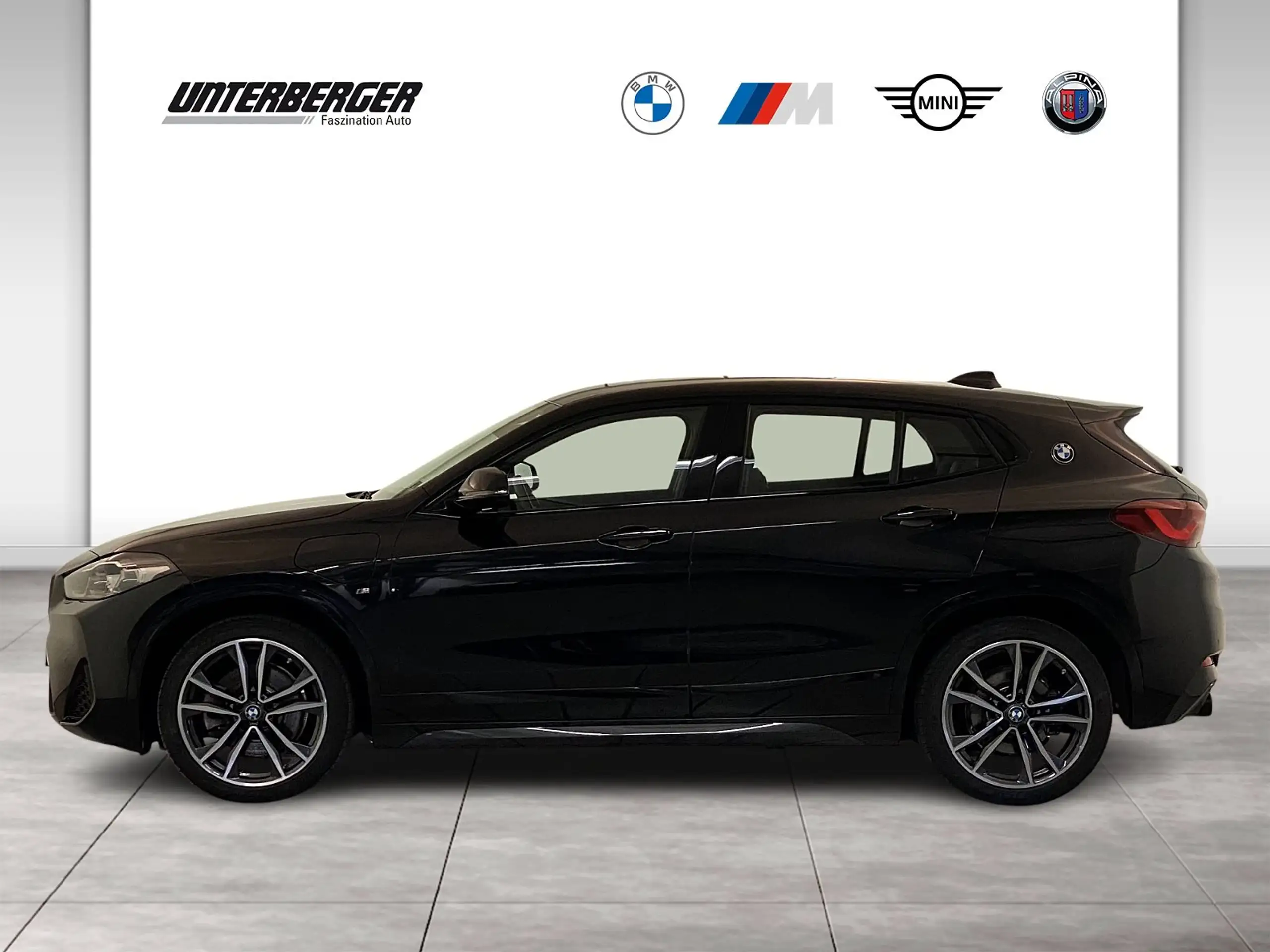 BMW - X2