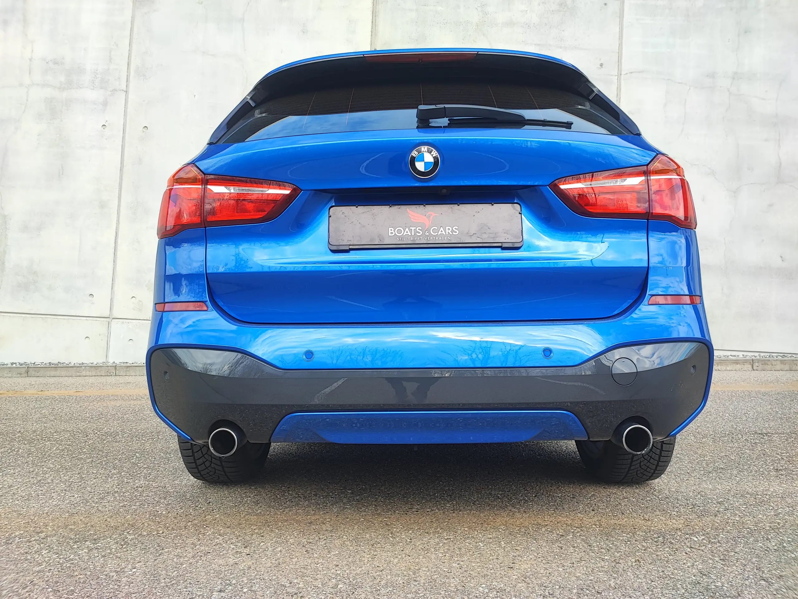 BMW - X1