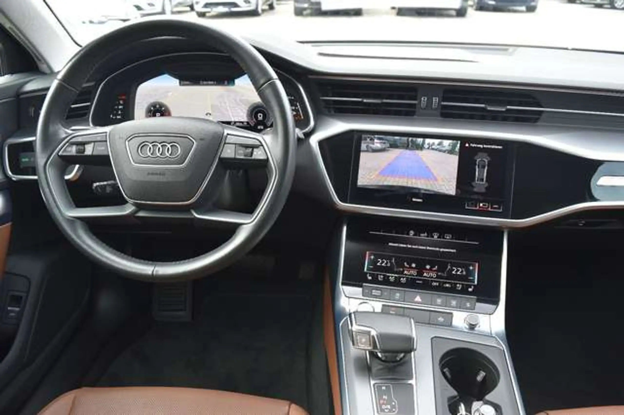 Audi - A6