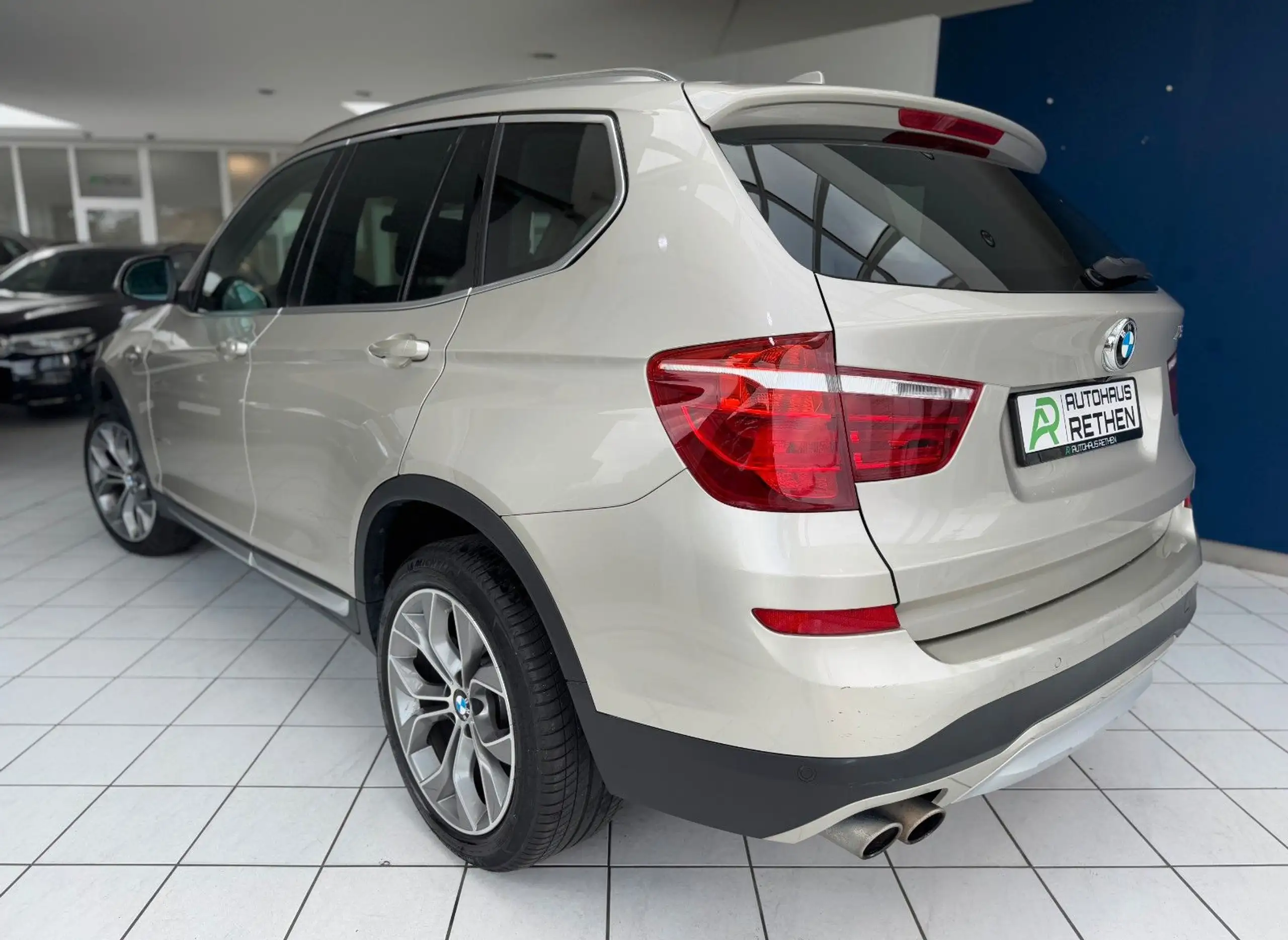 BMW - X3