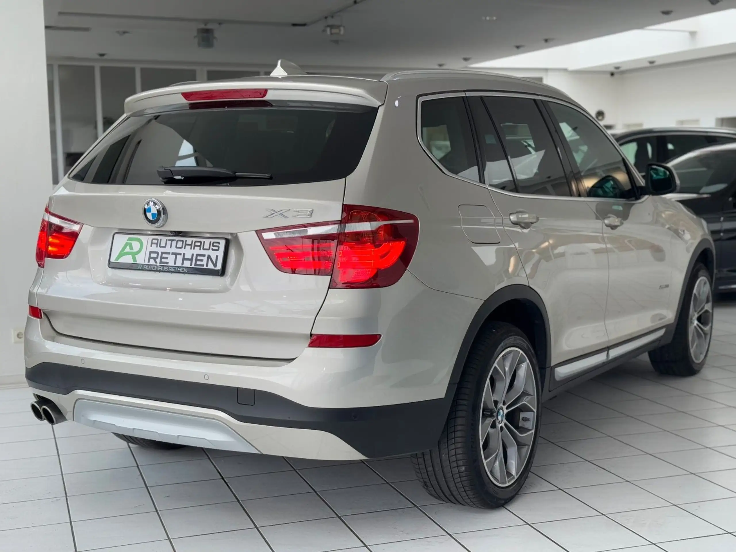 BMW - X3