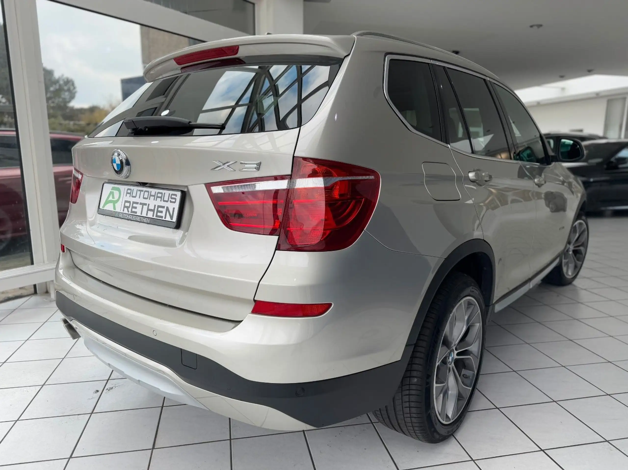 BMW - X3