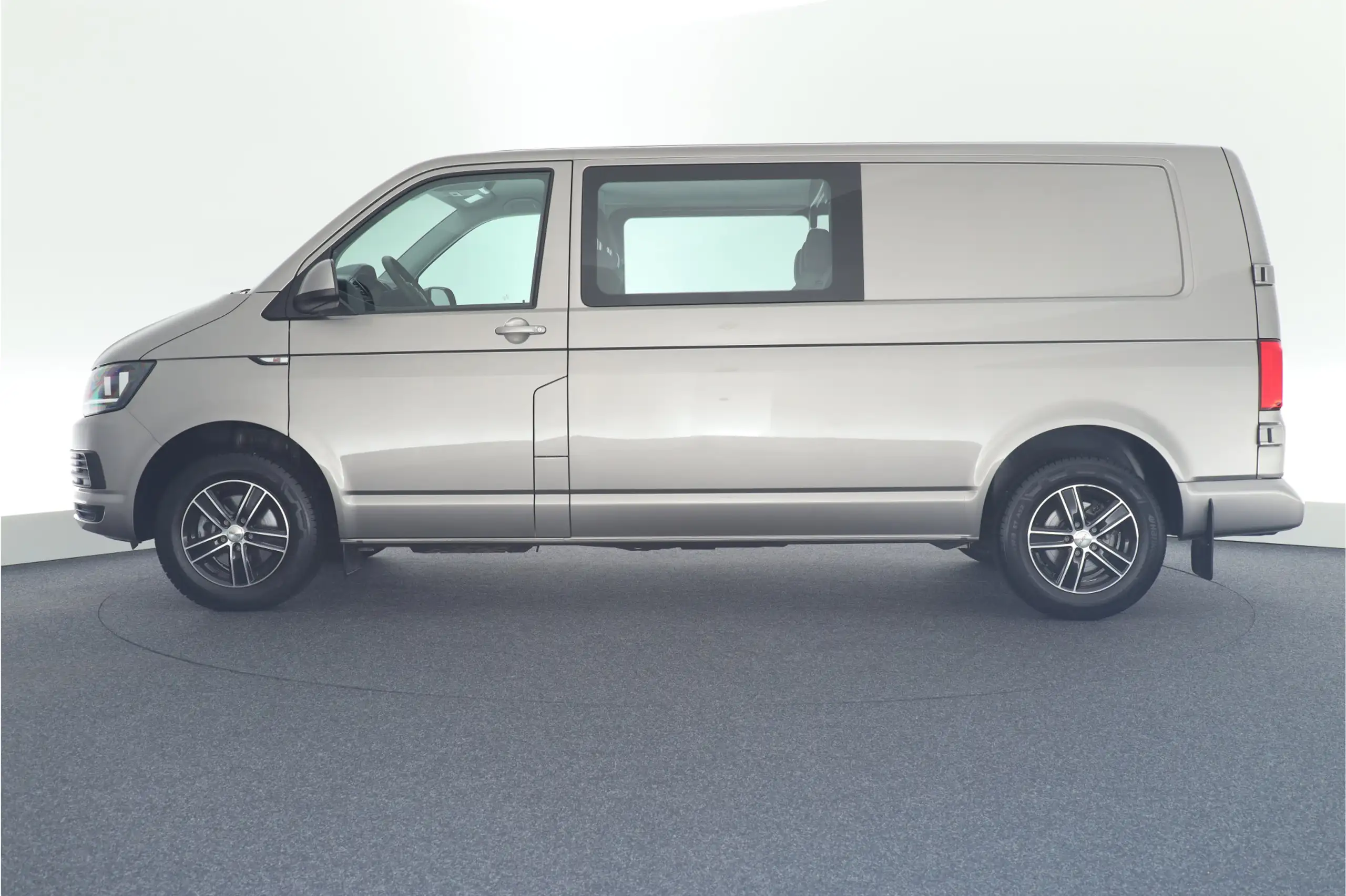 Volkswagen - T6 Transporter