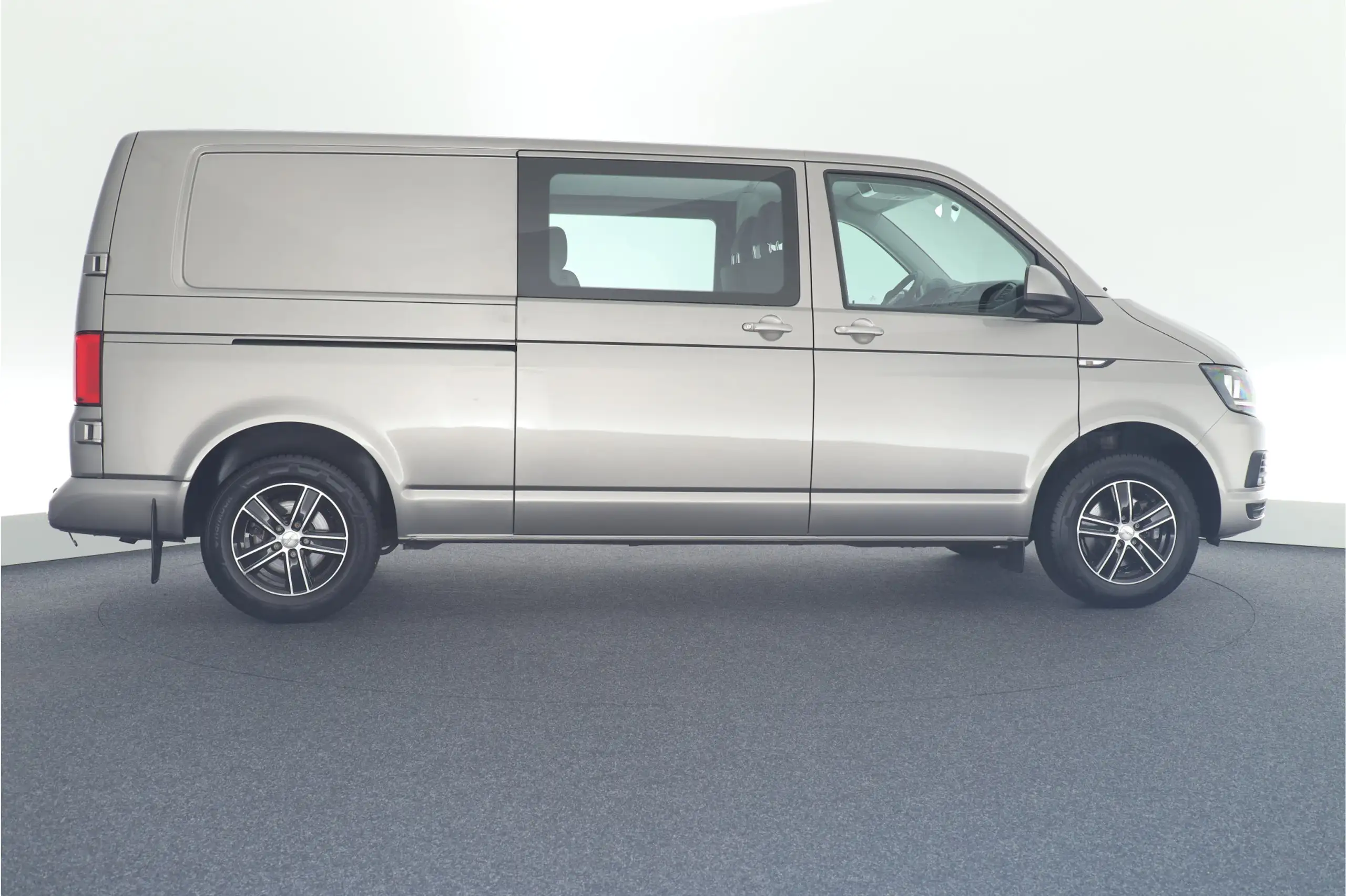 Volkswagen - T6 Transporter