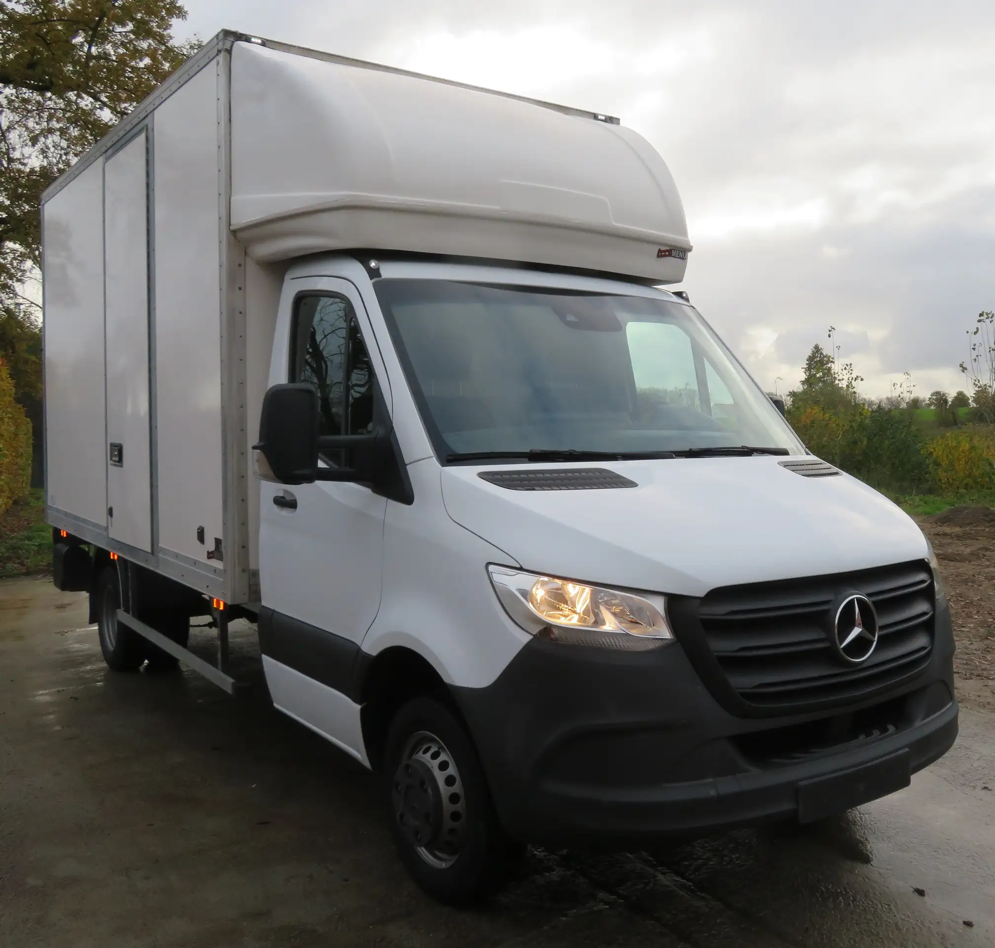 Mercedes-Benz - Sprinter