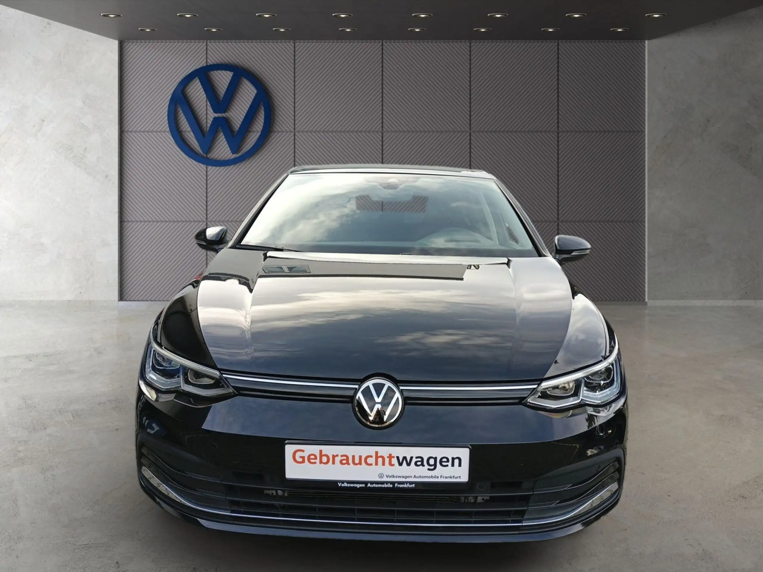 Volkswagen - Golf