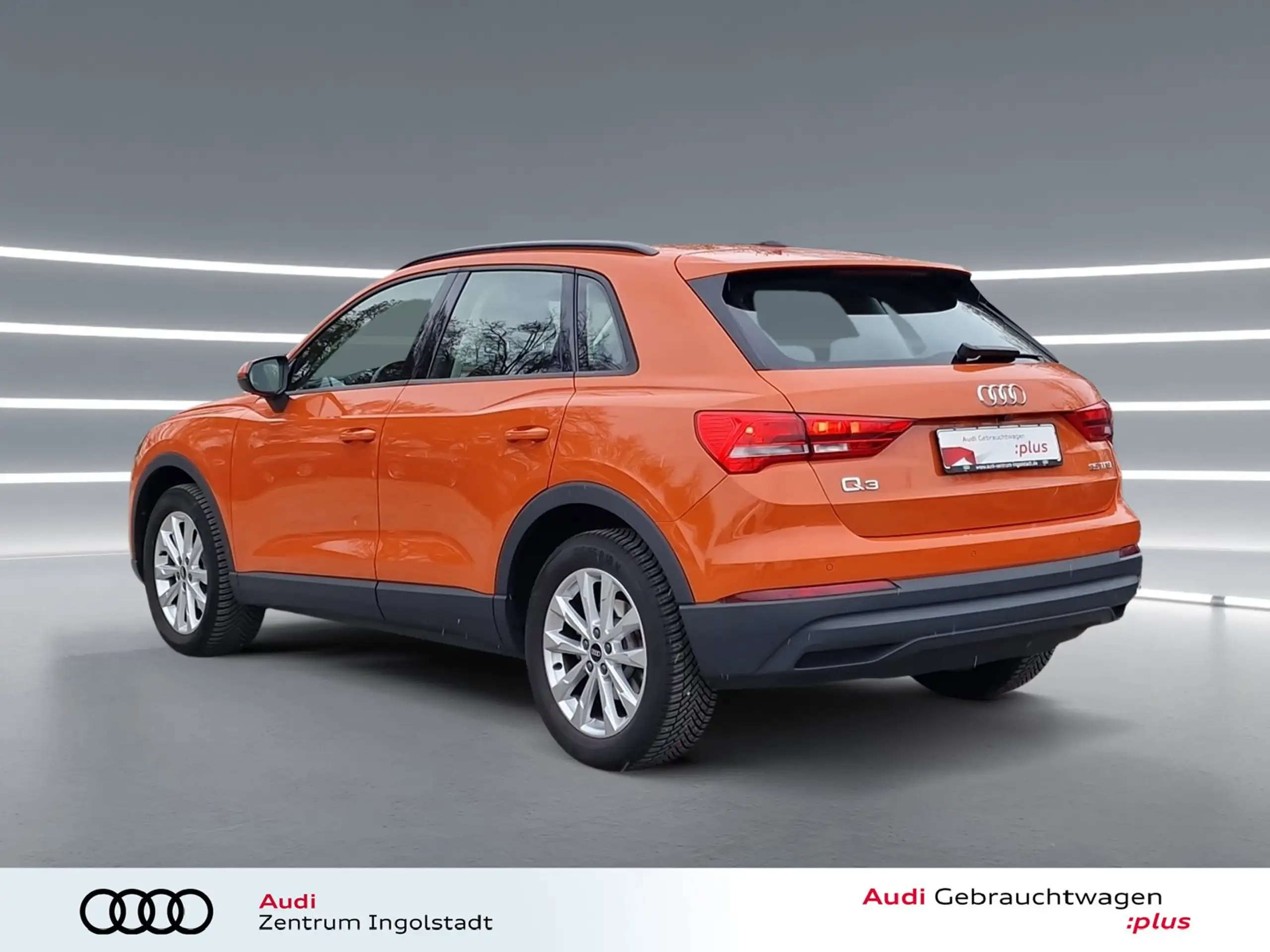 Audi - Q3