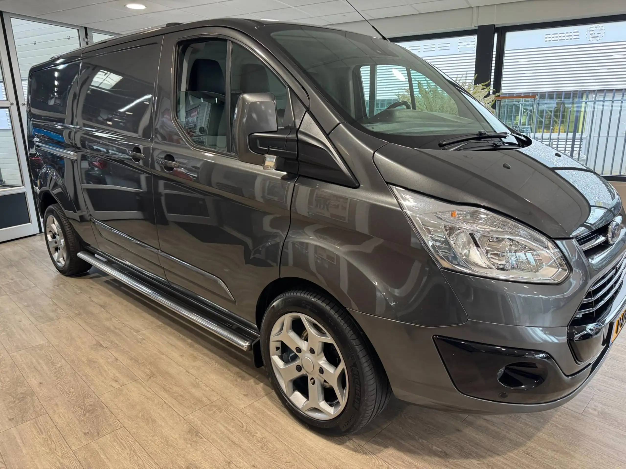 Ford - Transit Custom