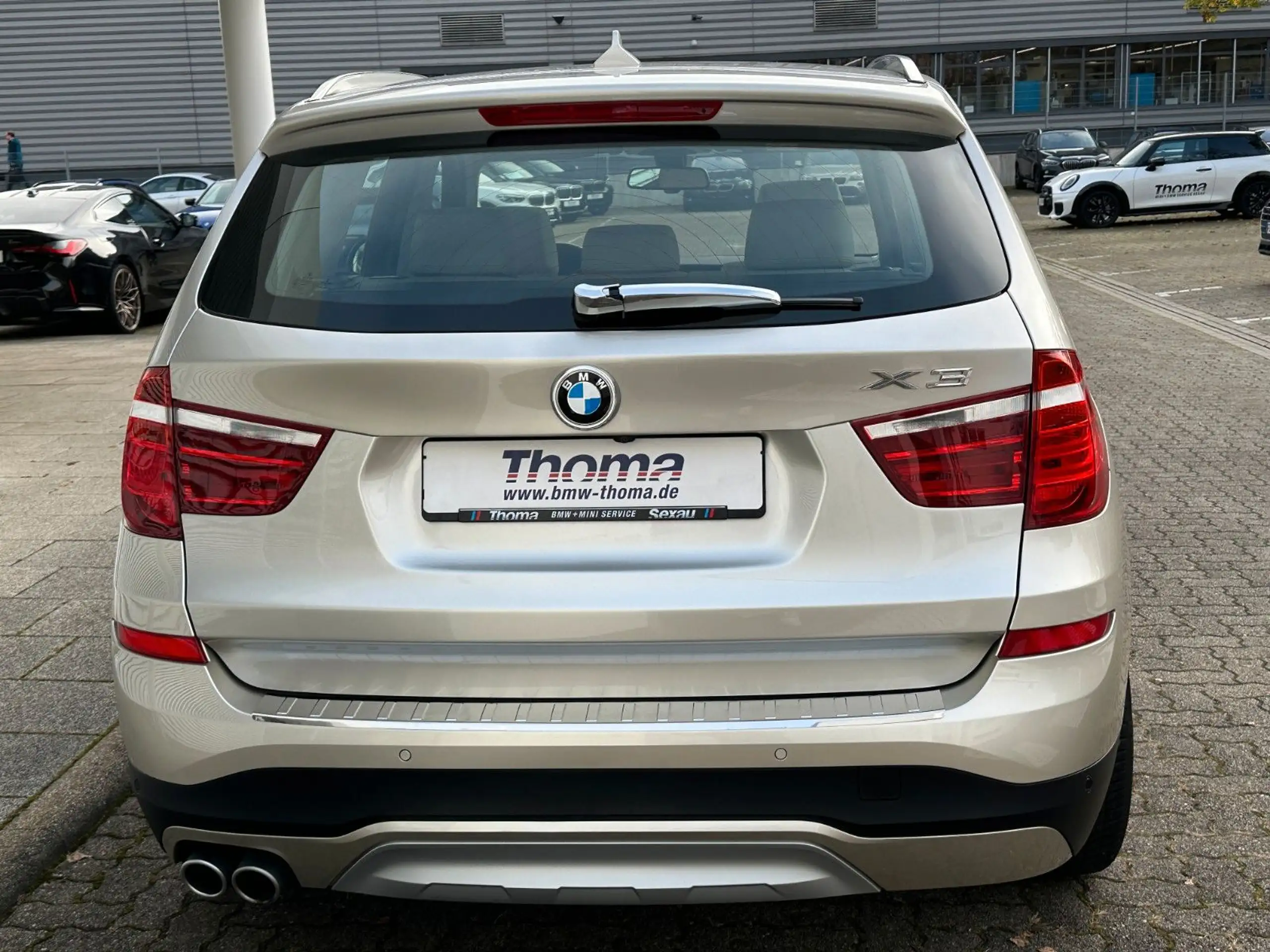 BMW - X3