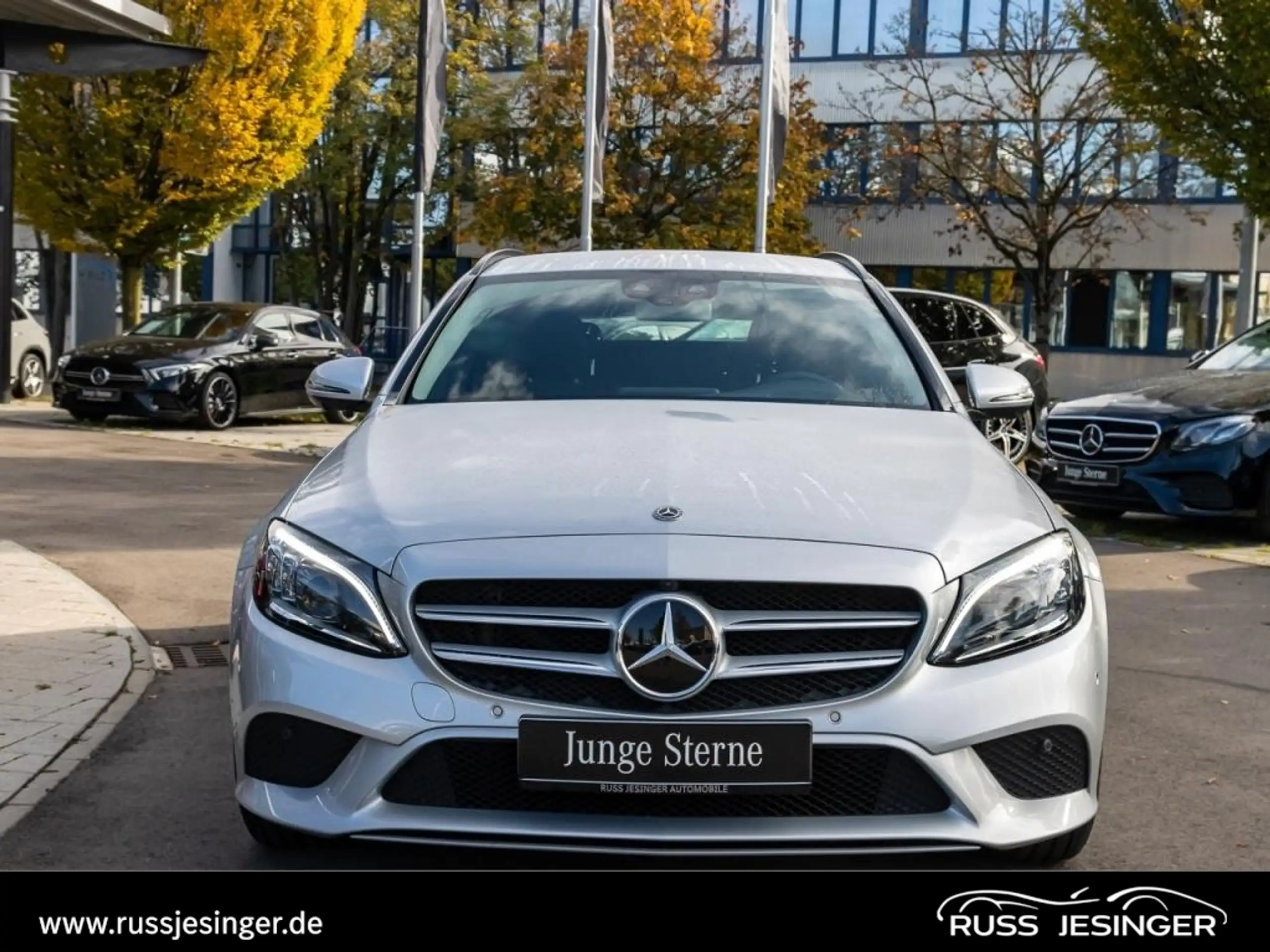 Mercedes-Benz - C 220