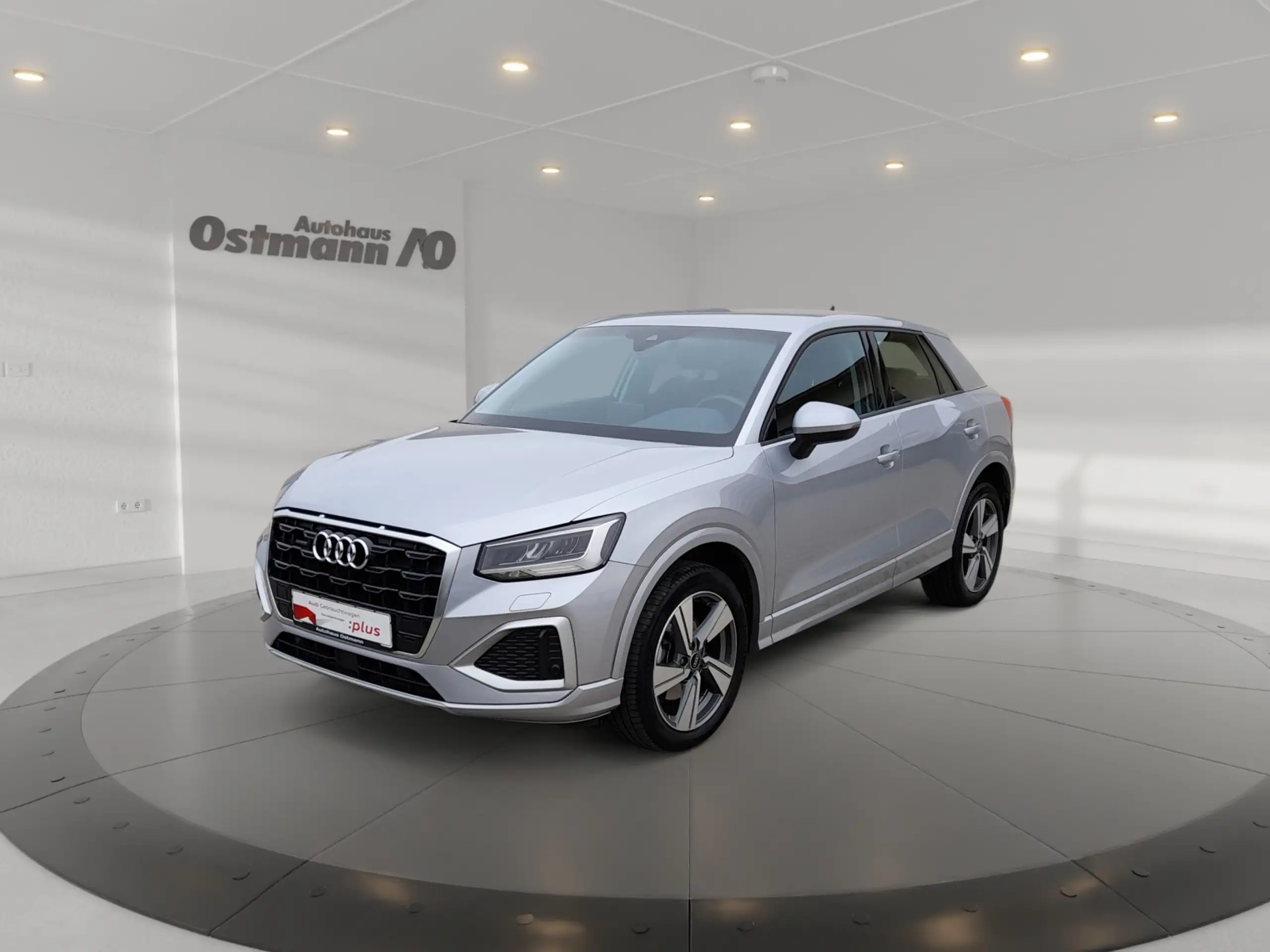 Audi - Q2