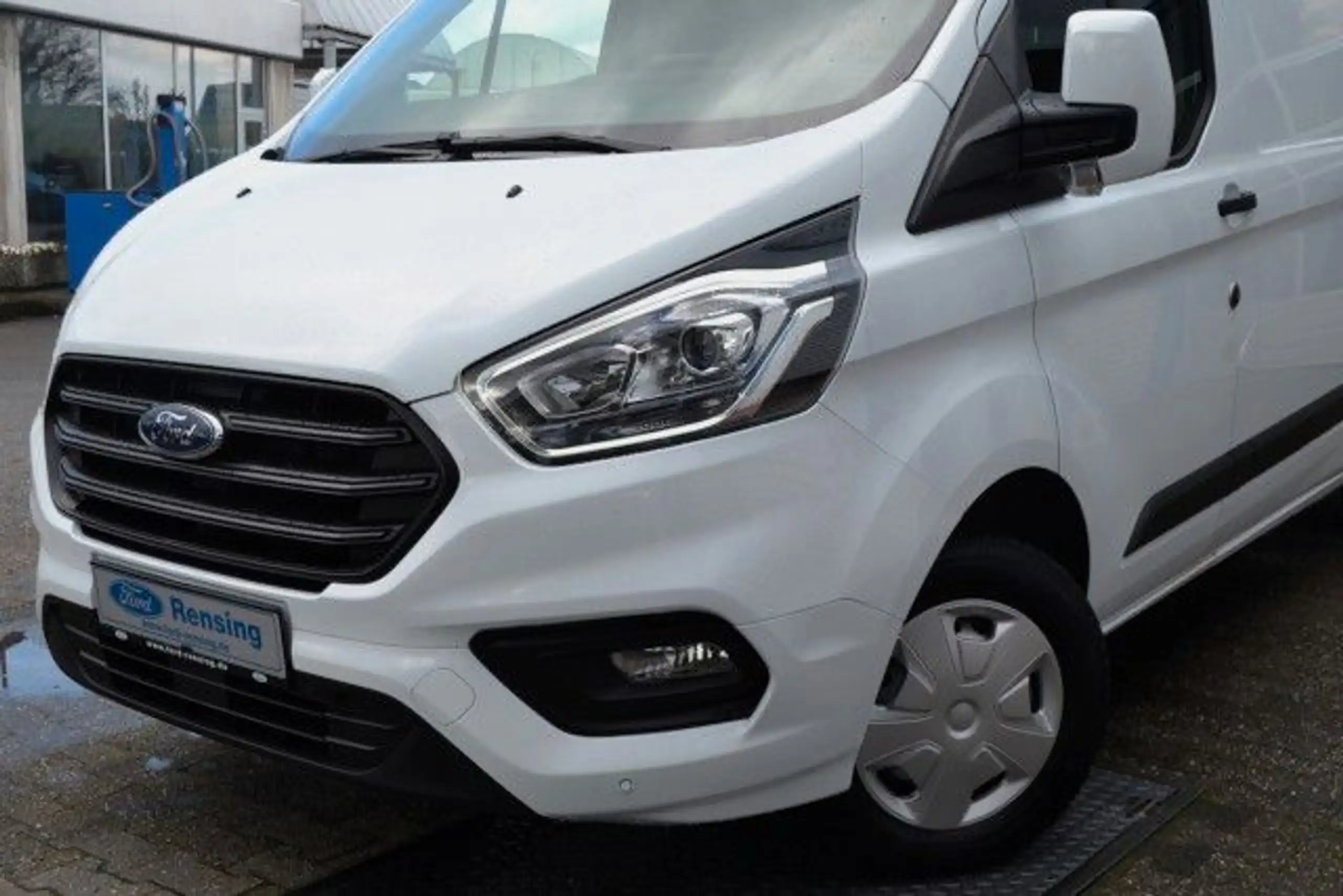 Ford - Transit Custom