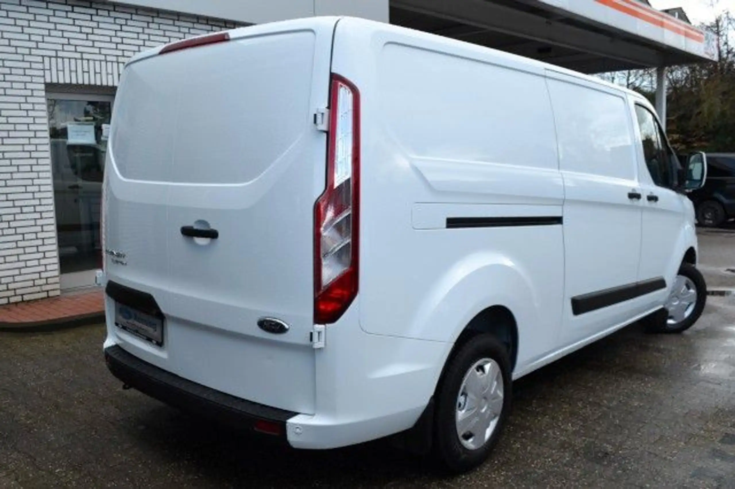 Ford - Transit Custom