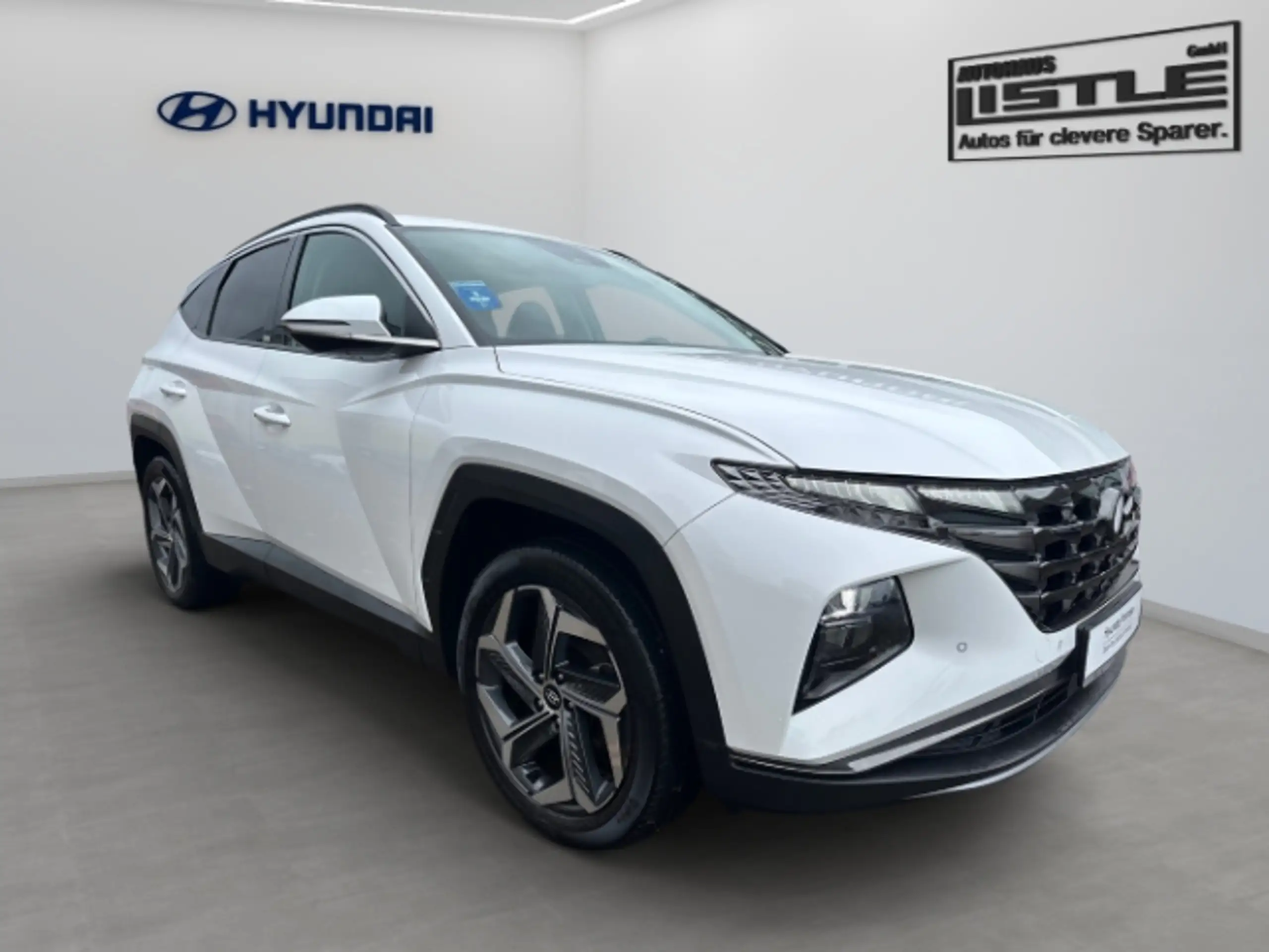 Hyundai - TUCSON