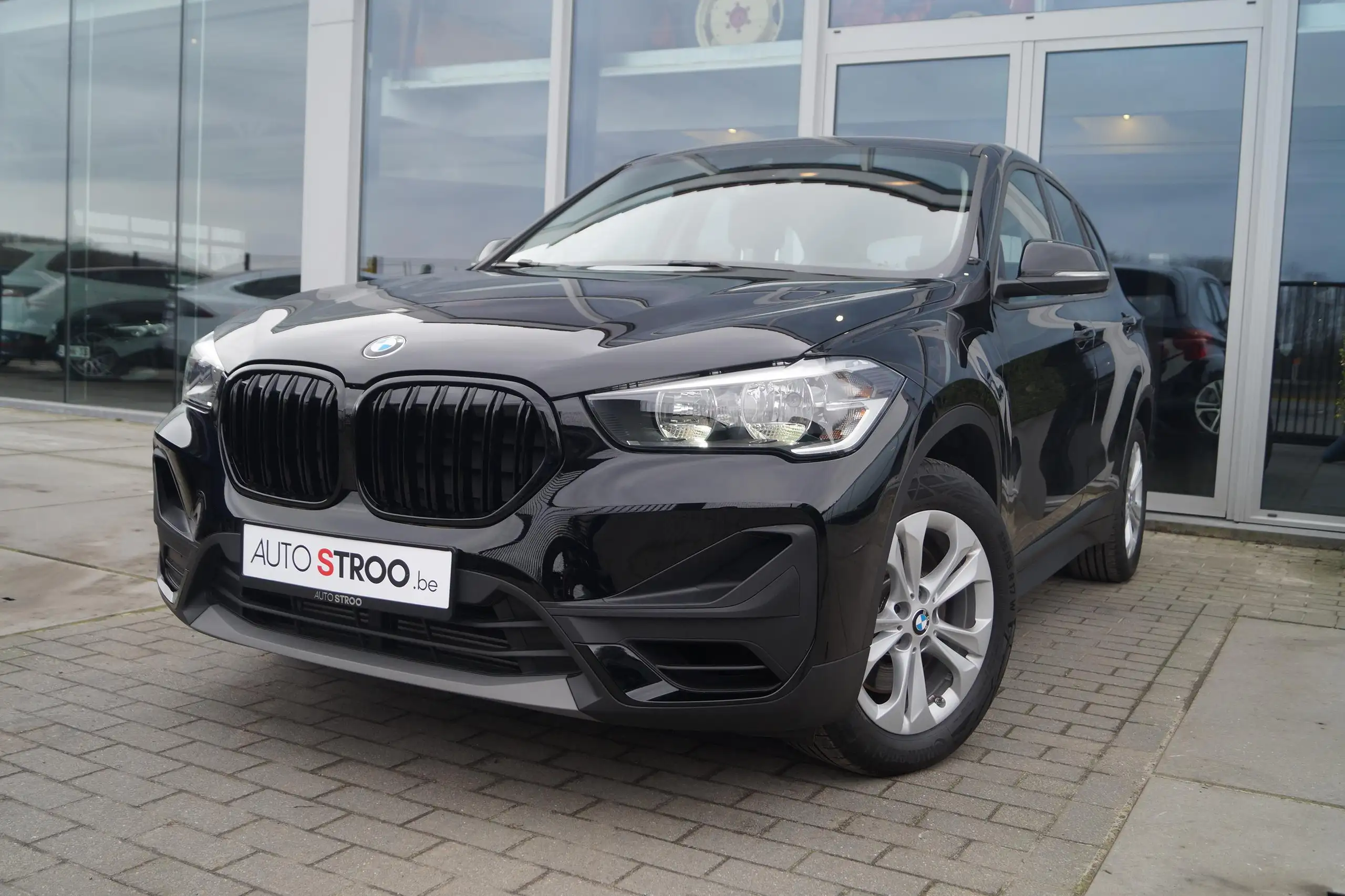 BMW - X1