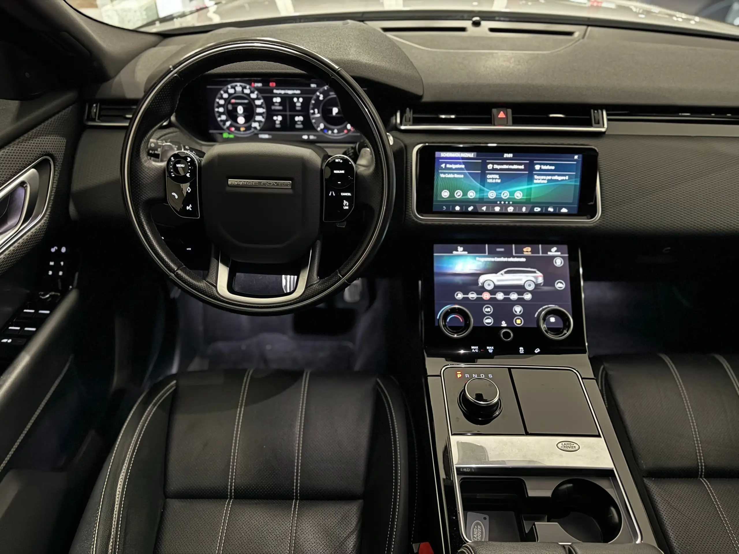 Land Rover - Range Rover Velar