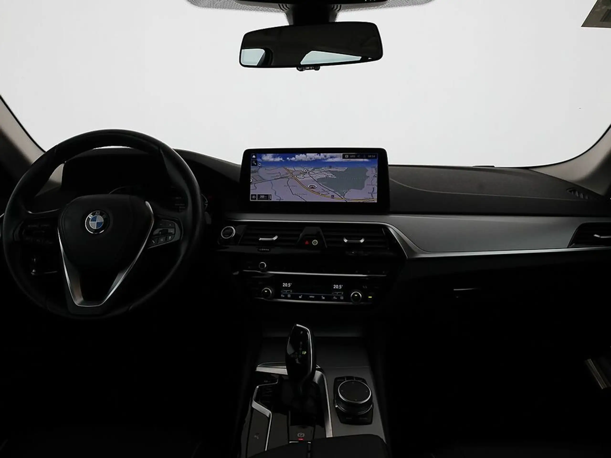 BMW - 520