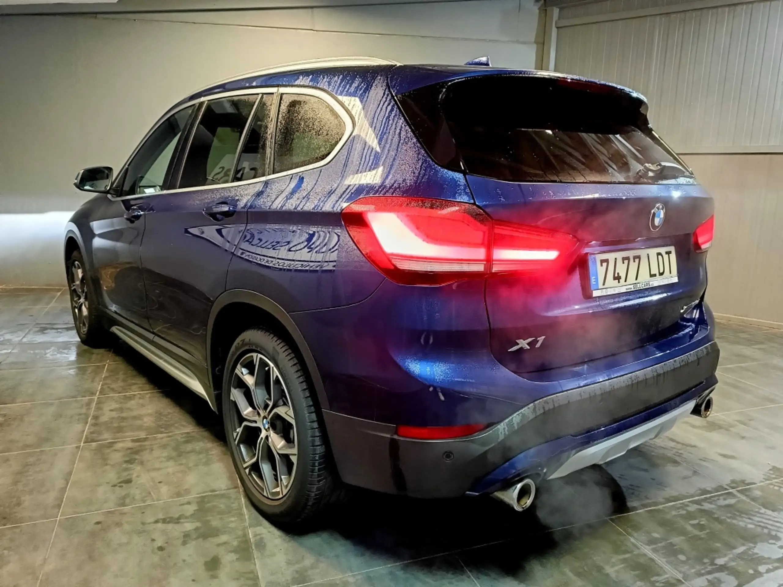 BMW - X1