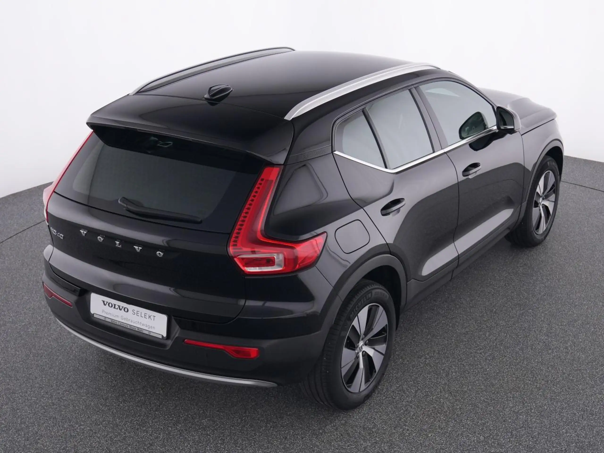 Volvo - XC40