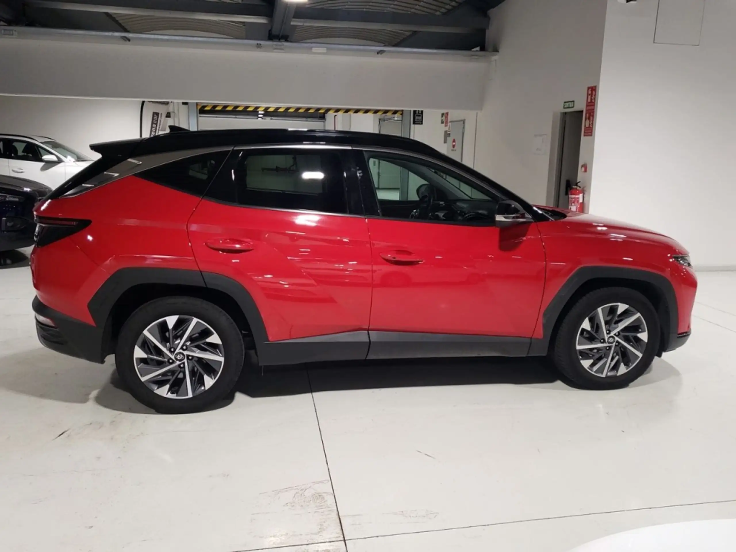 Hyundai - TUCSON