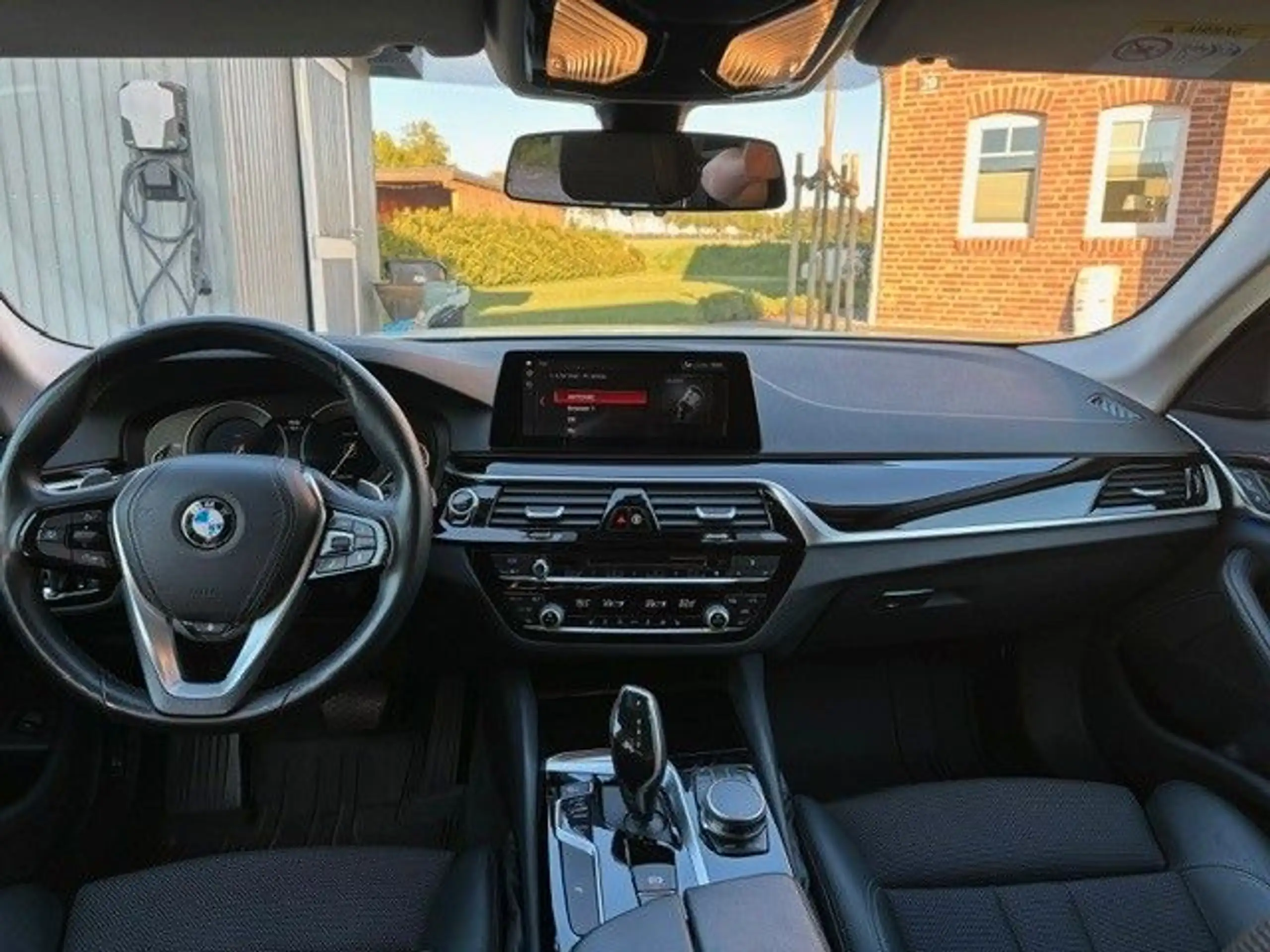 BMW - 520