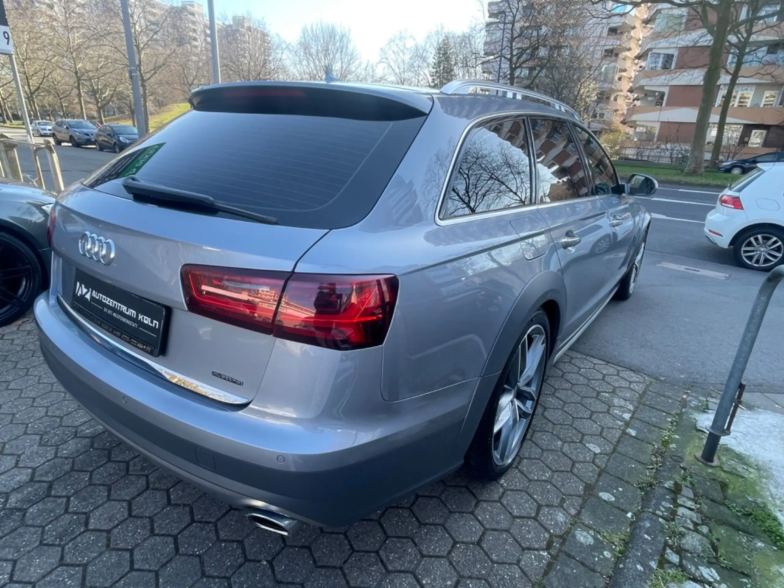 Audi - A6 allroad