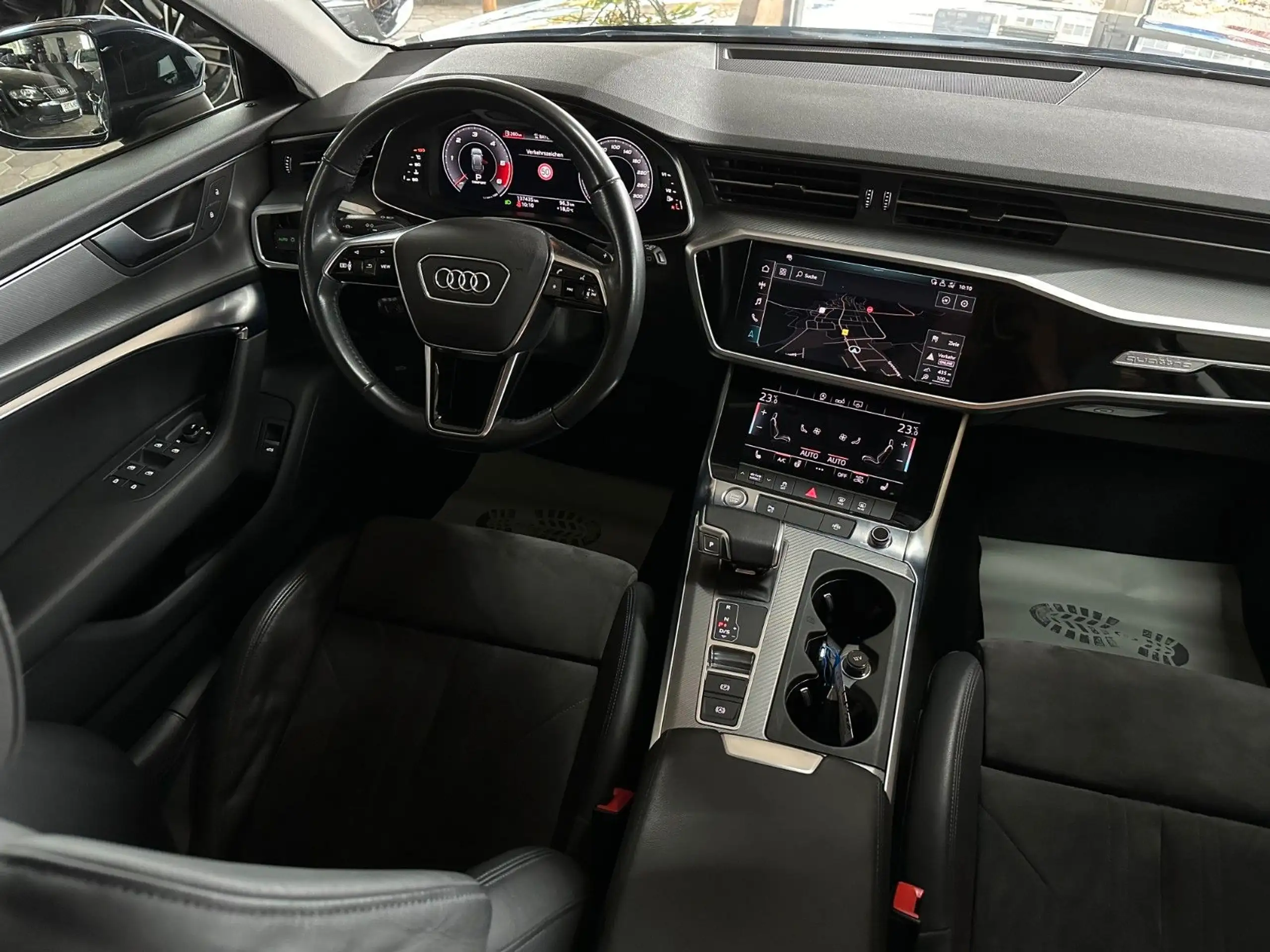 Audi - A6