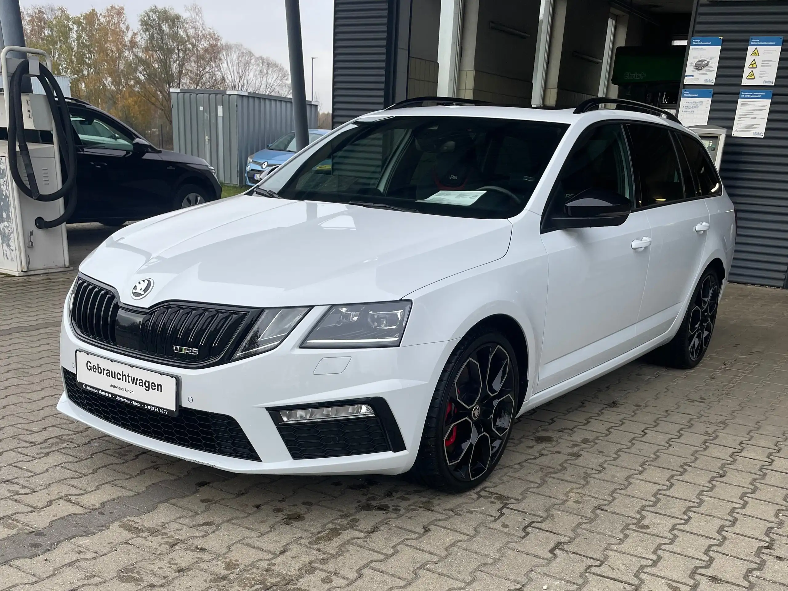 Skoda - Octavia