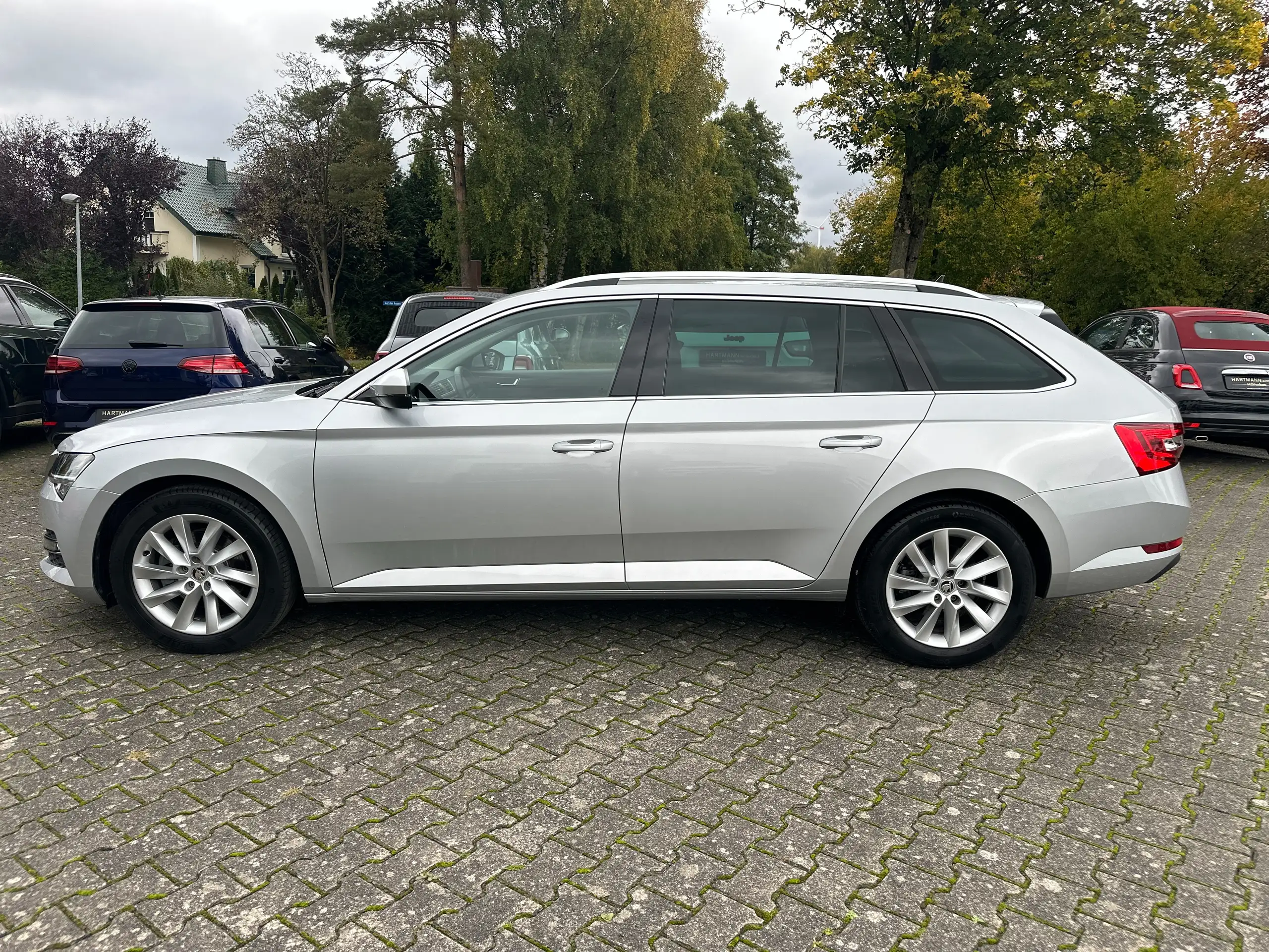 Skoda - Superb