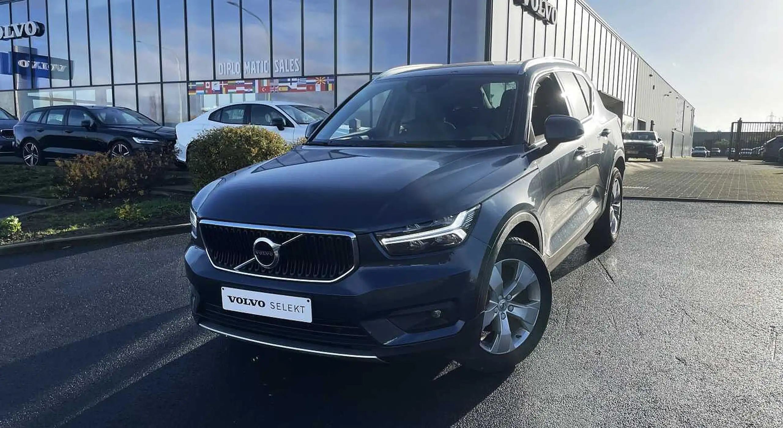 Volvo - XC40