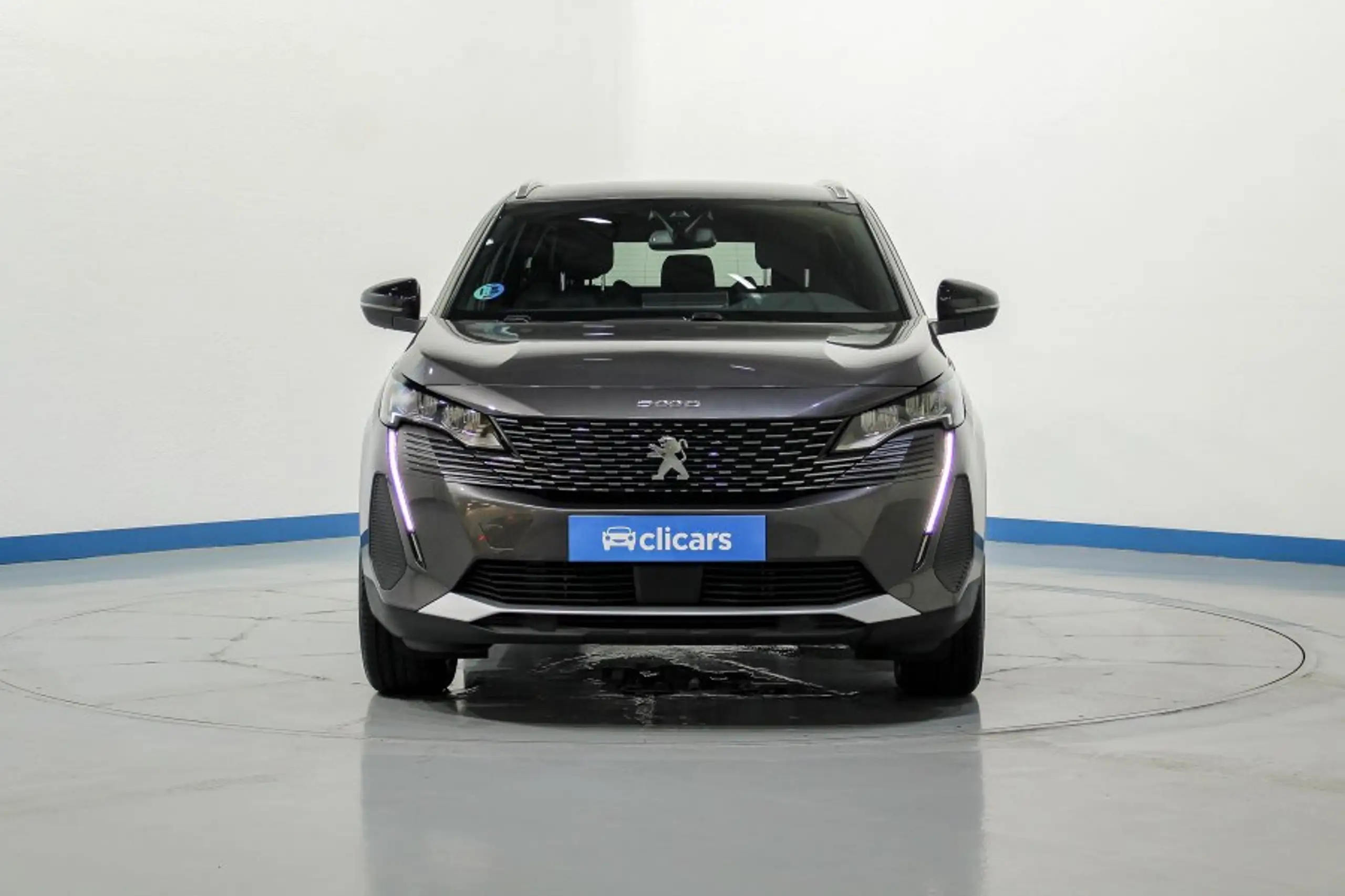 Peugeot - 5008