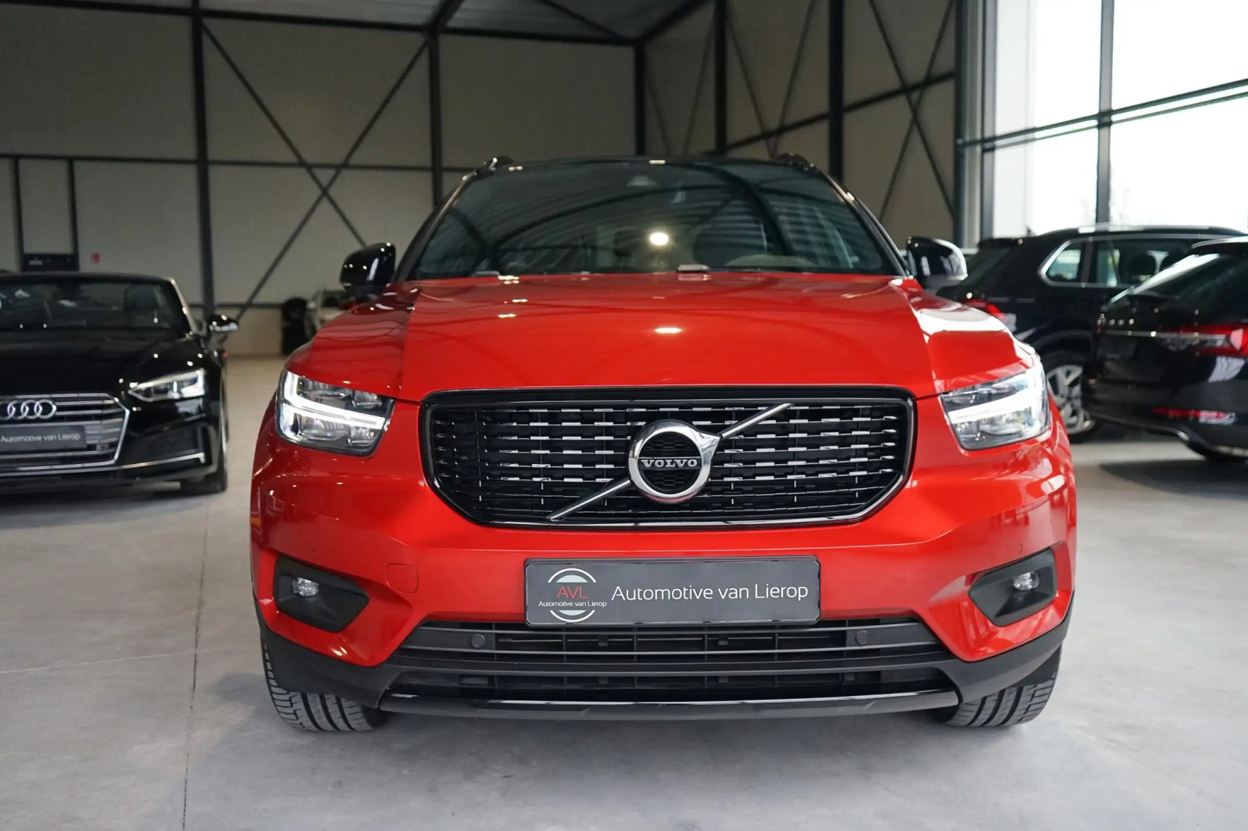 Volvo - XC40