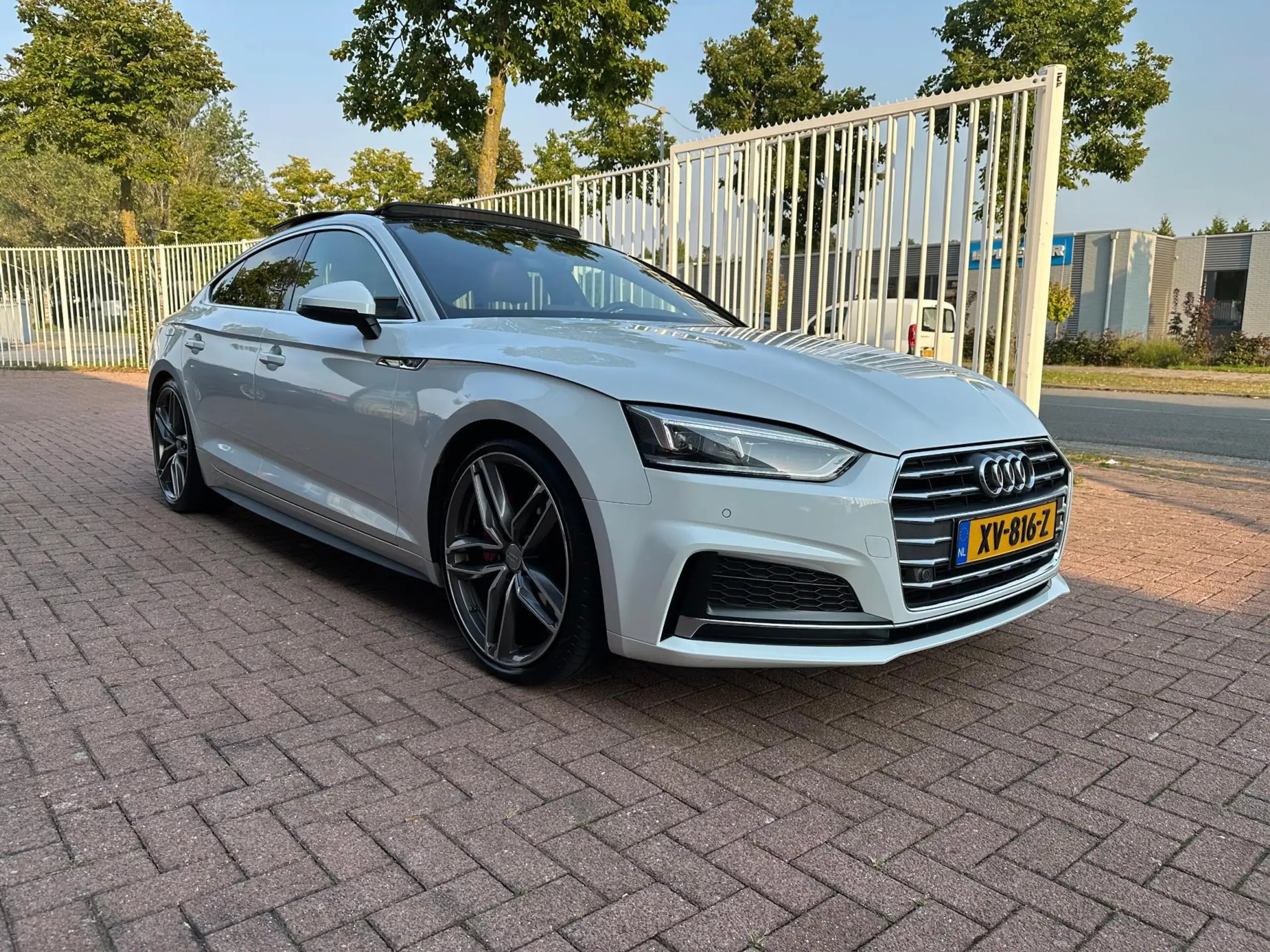 Audi - A5