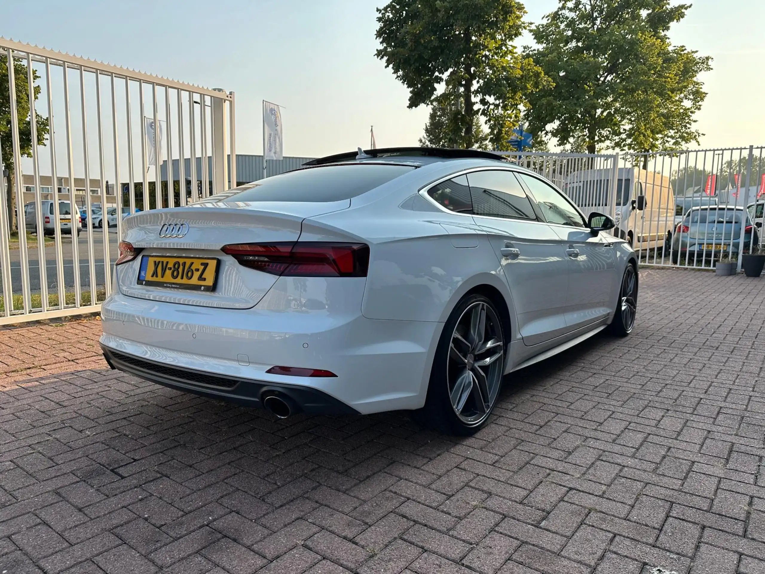 Audi - A5