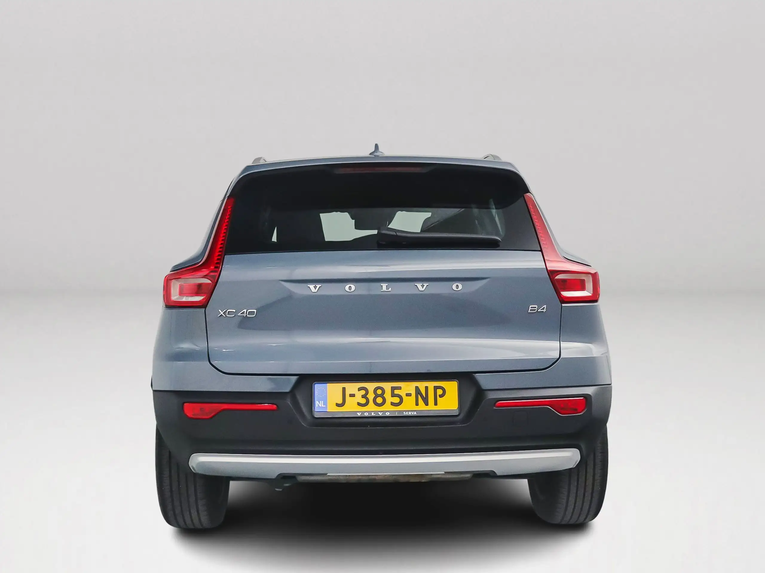 Volvo - XC40