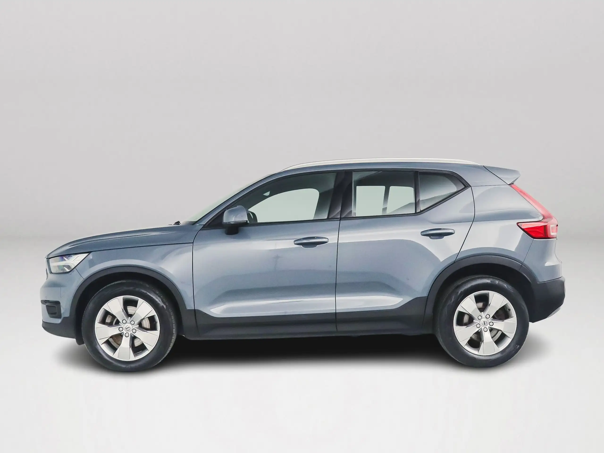 Volvo - XC40