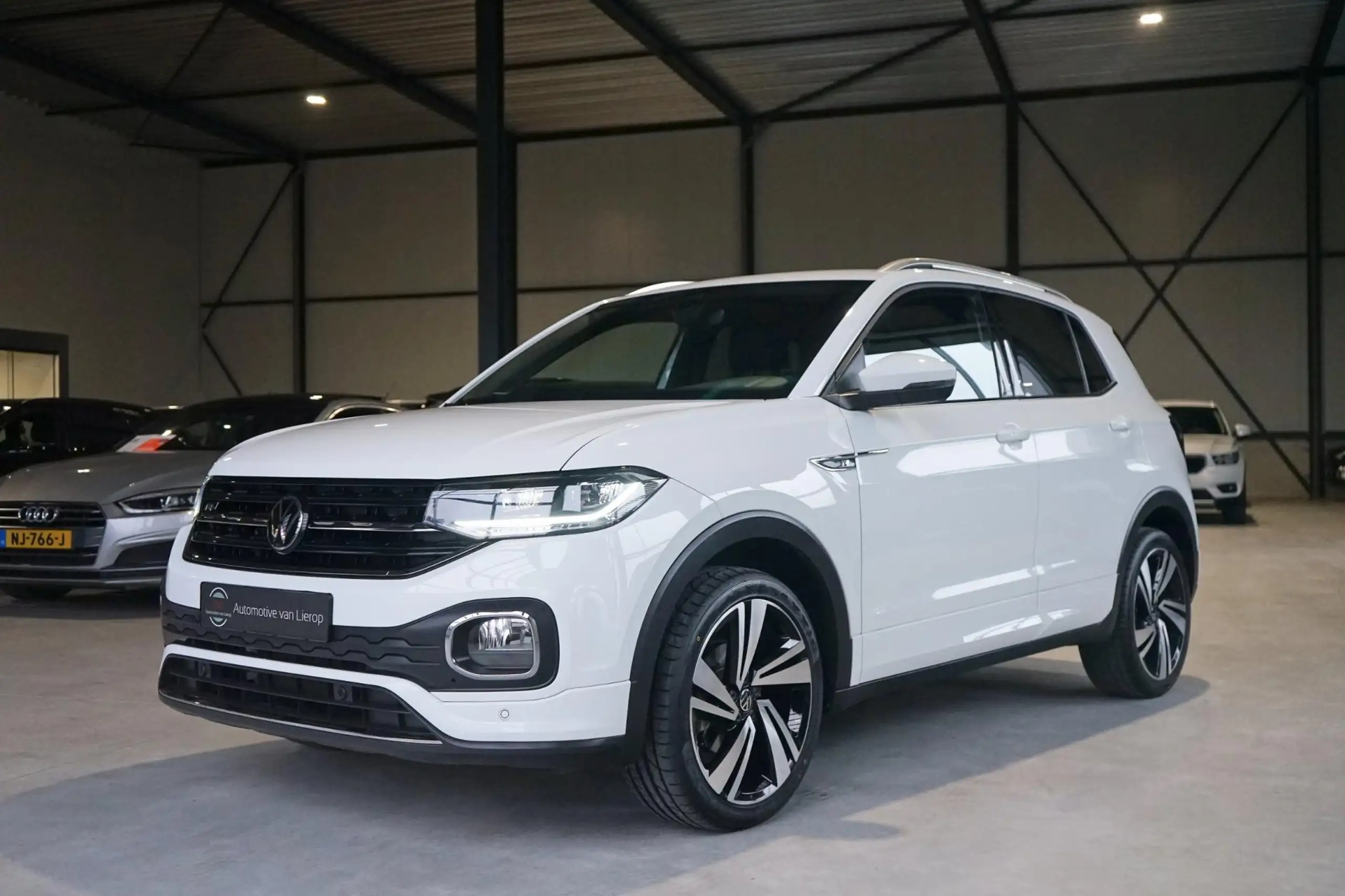 Volkswagen T-Cross 2023