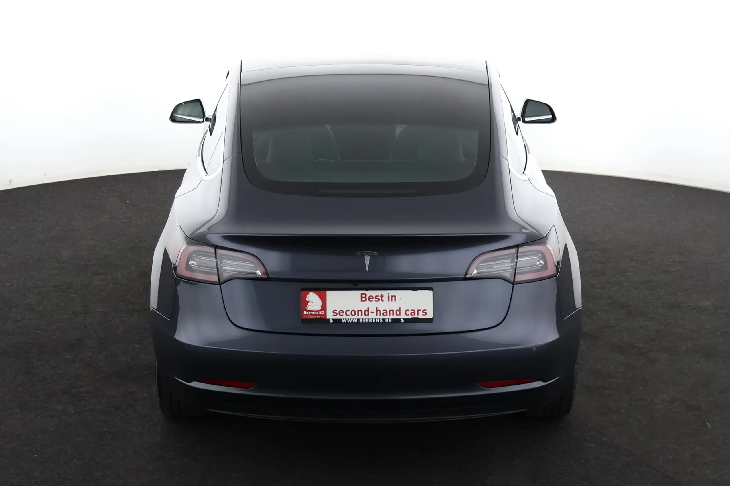 Tesla - Model 3