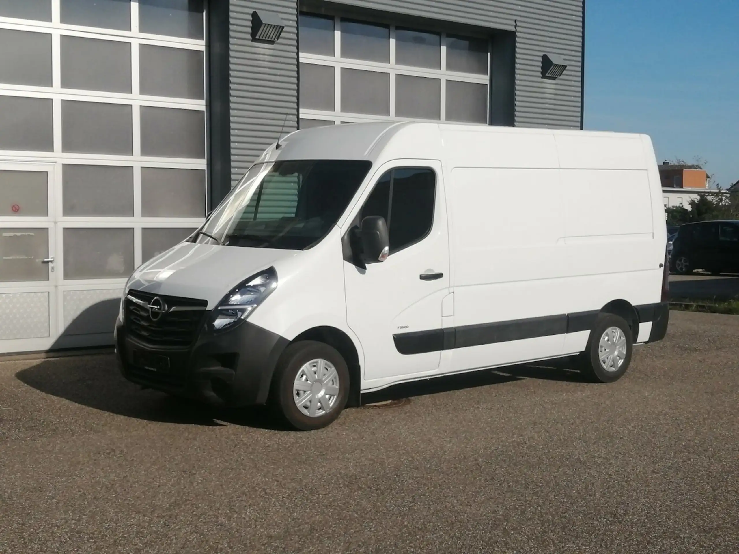 Opel Movano 2021