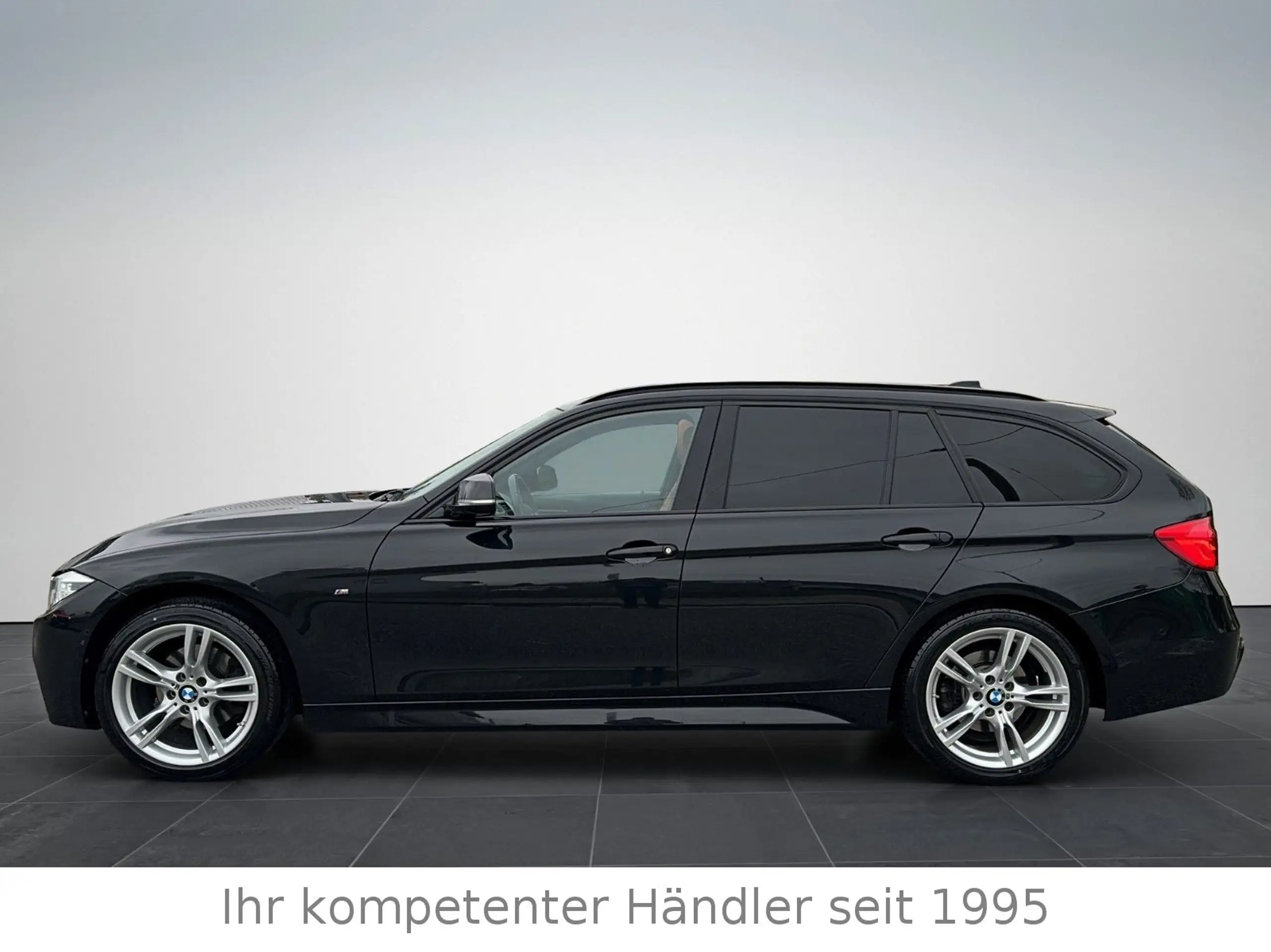 BMW - 320