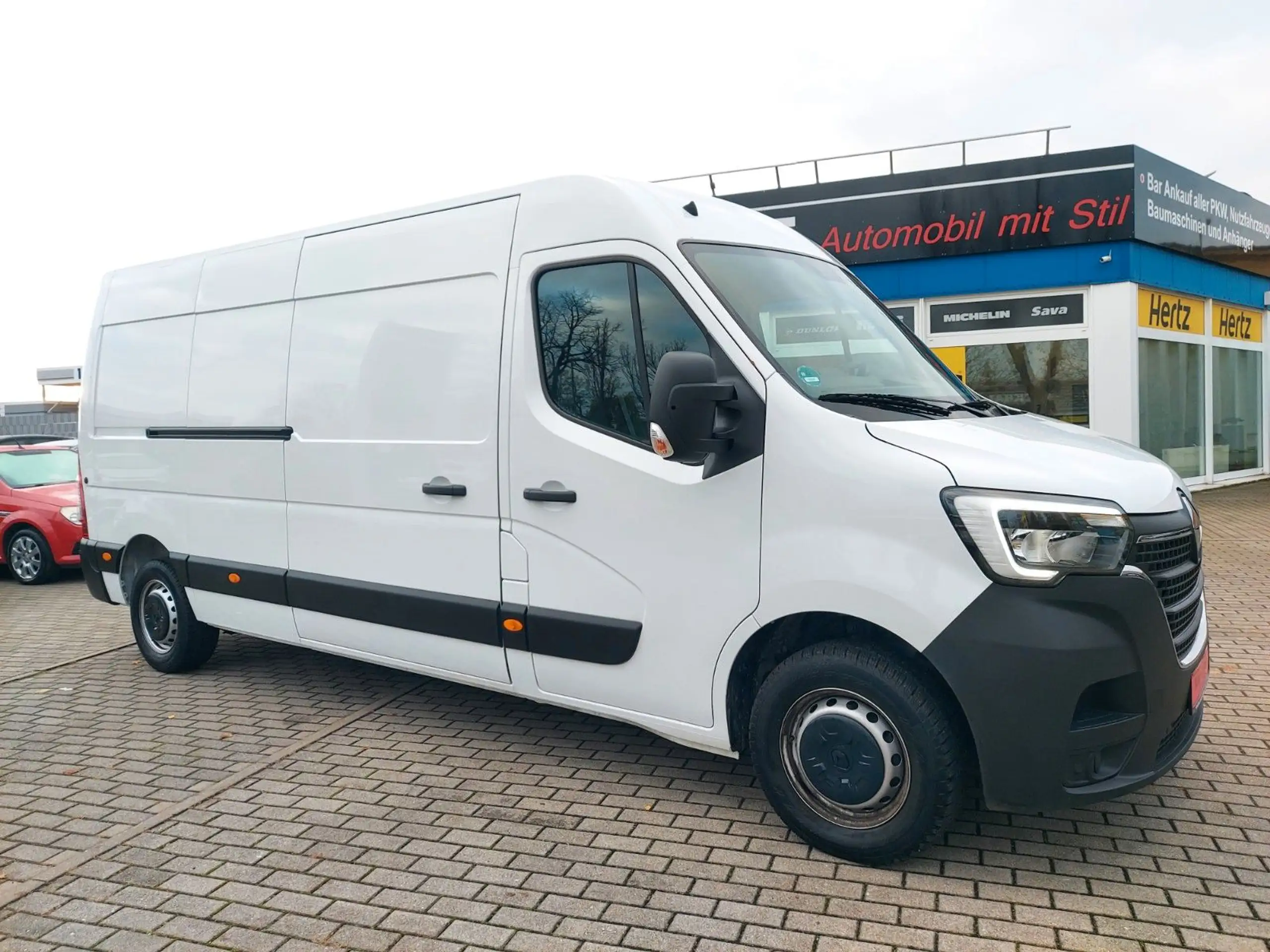 Renault - Master