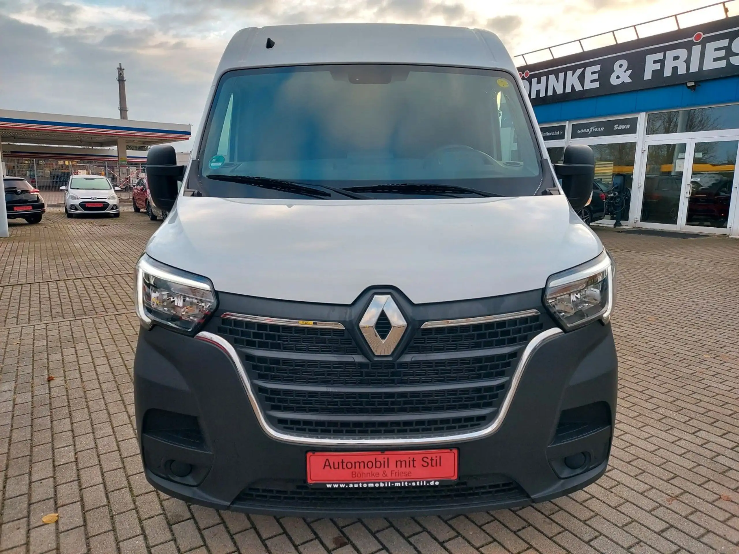 Renault - Master